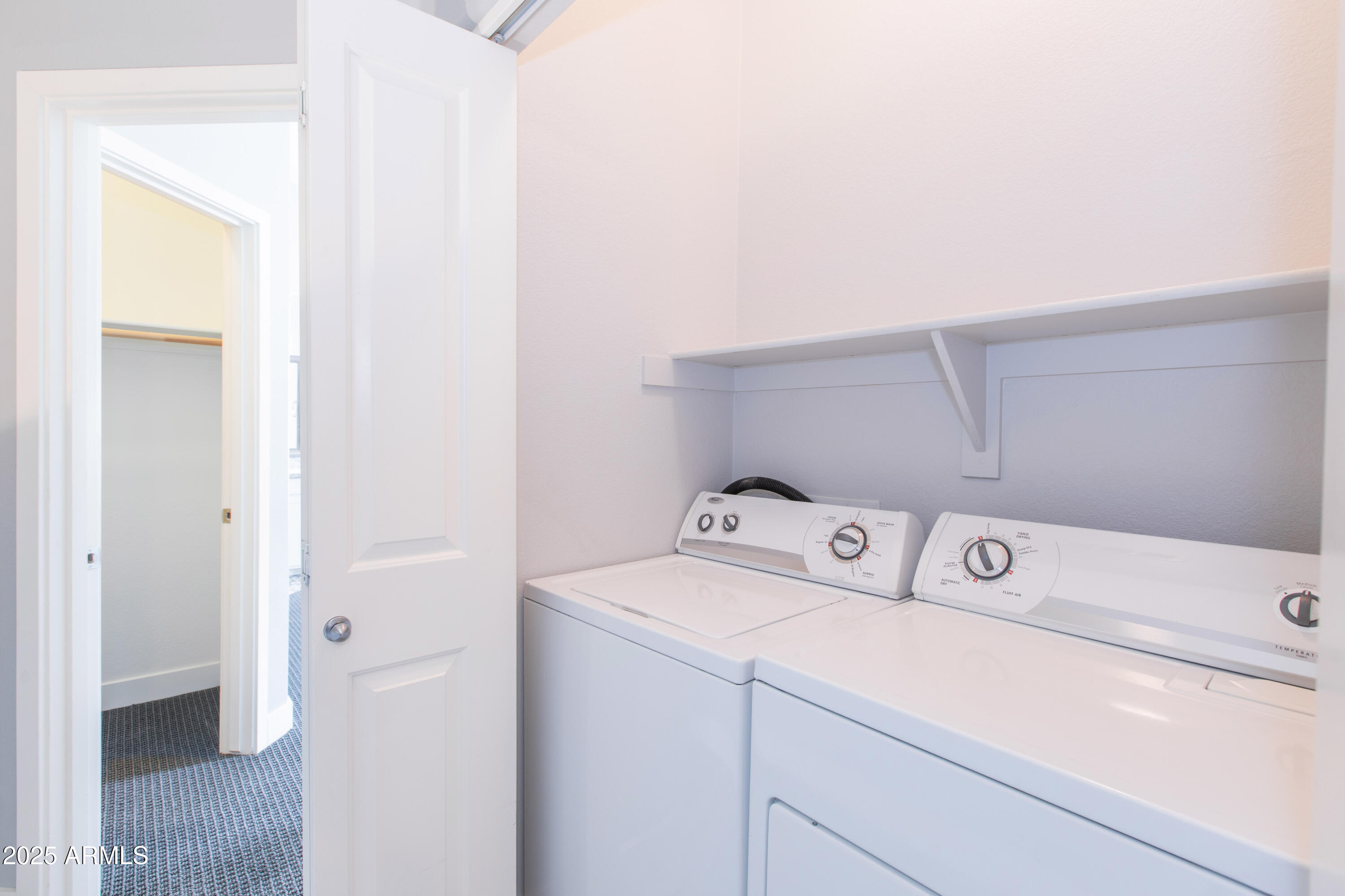 2725 E Mine Creek Road, 1031