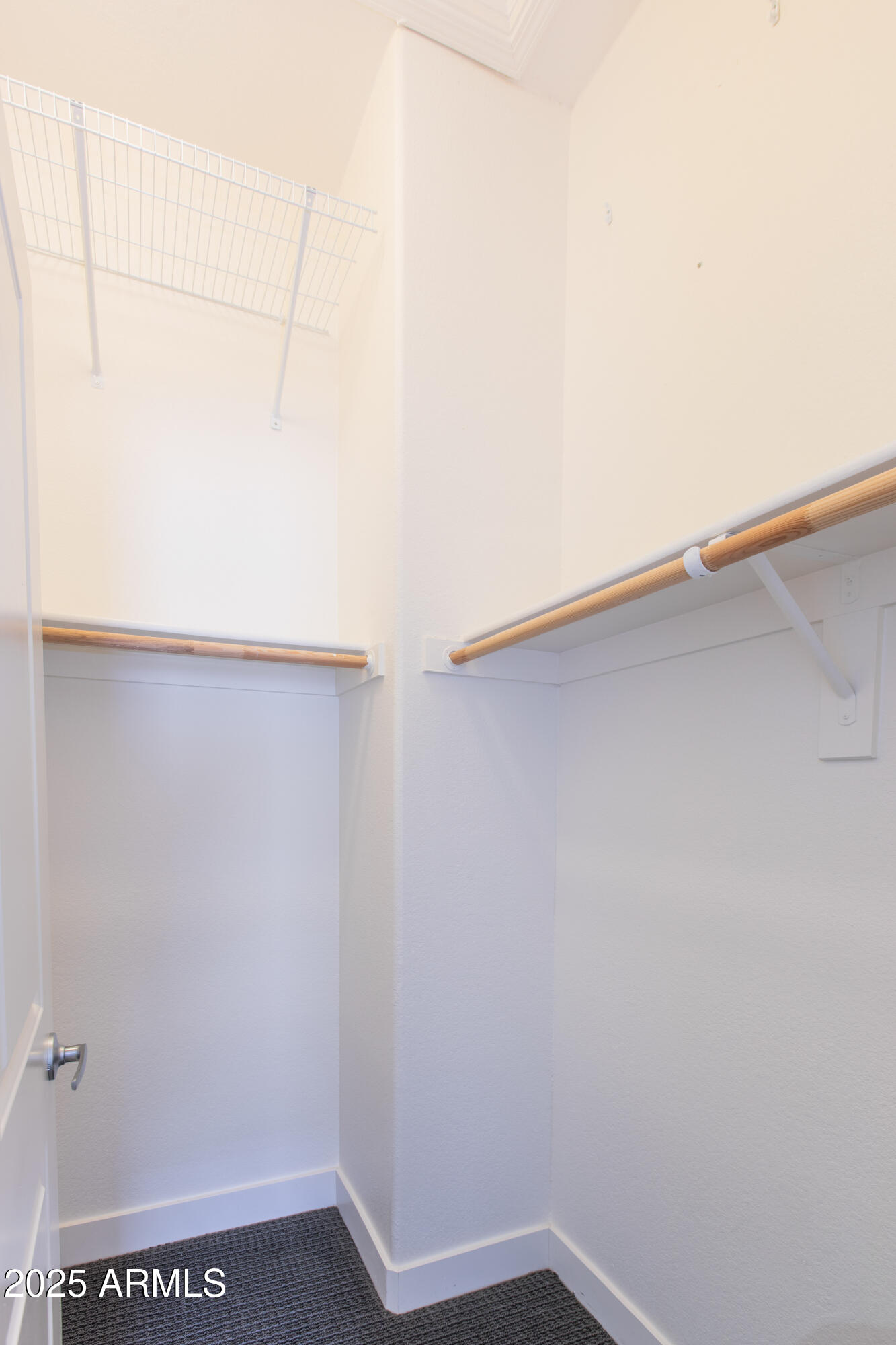 2725 E Mine Creek Road, 1031