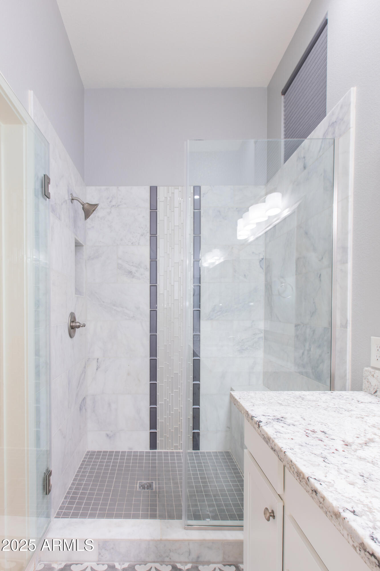 2725 E Mine Creek Road, 1031