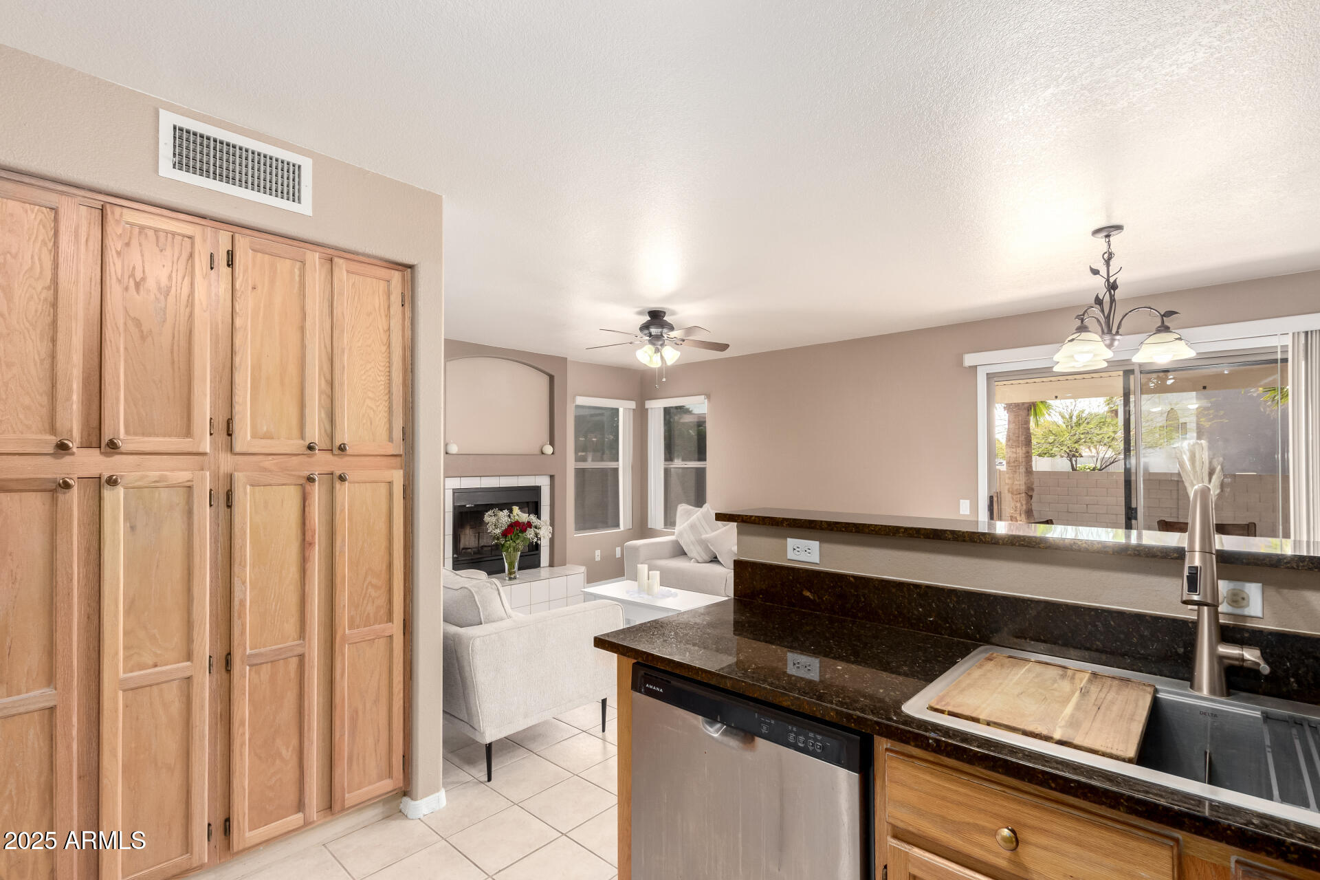 250 W JUNIPER Avenue, 56