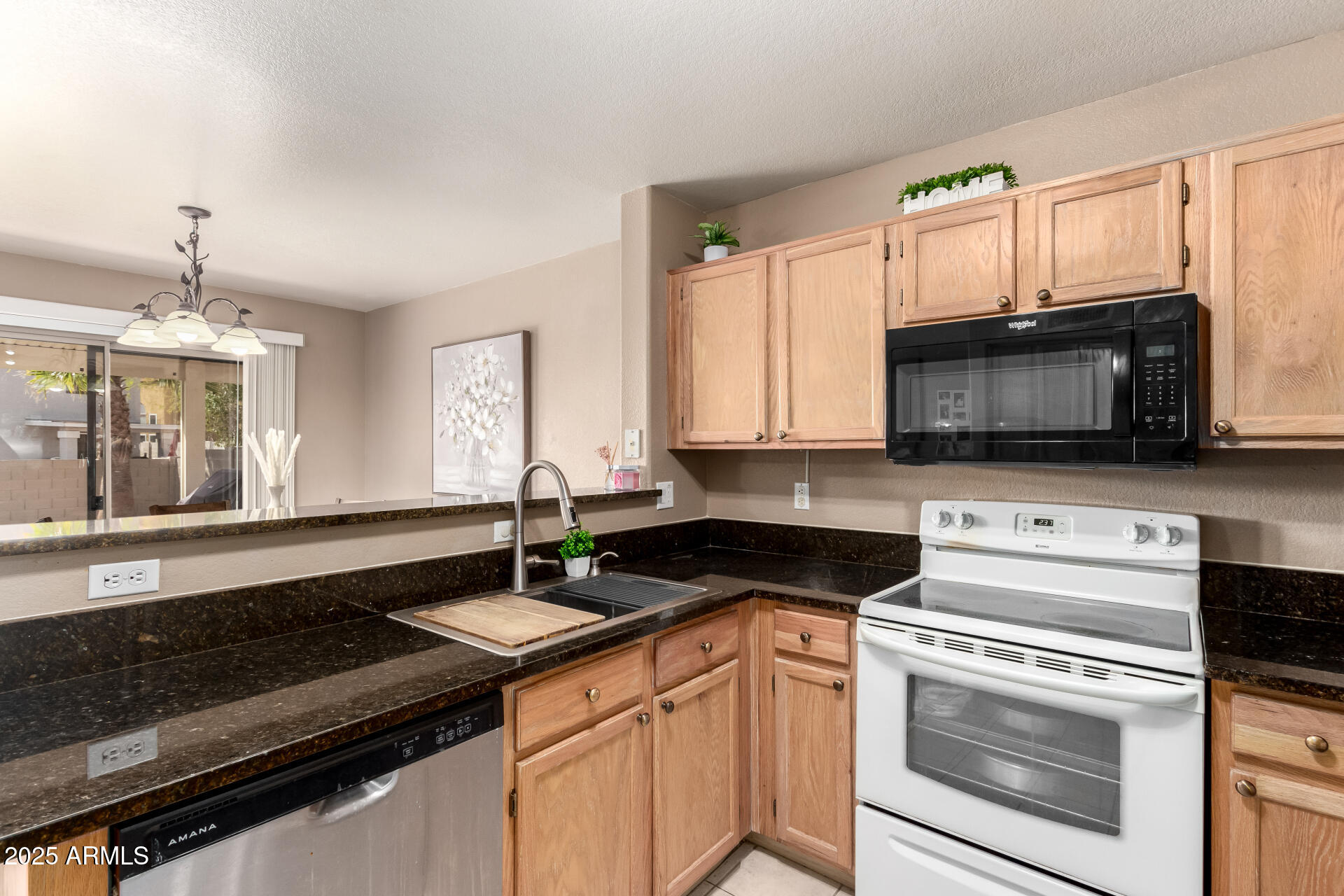 250 W JUNIPER Avenue, 56