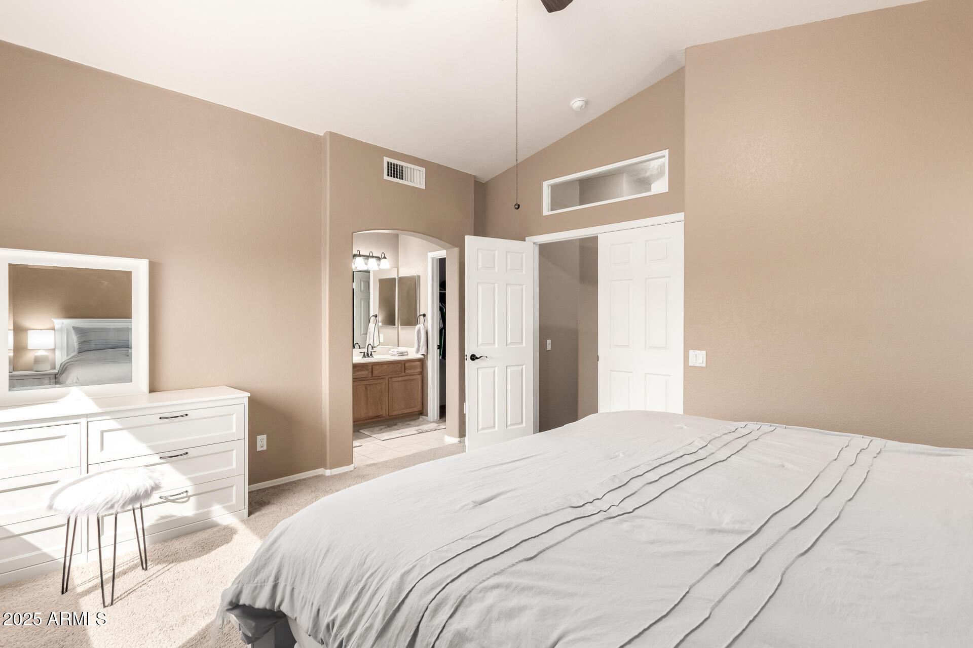 250 W JUNIPER Avenue, 56