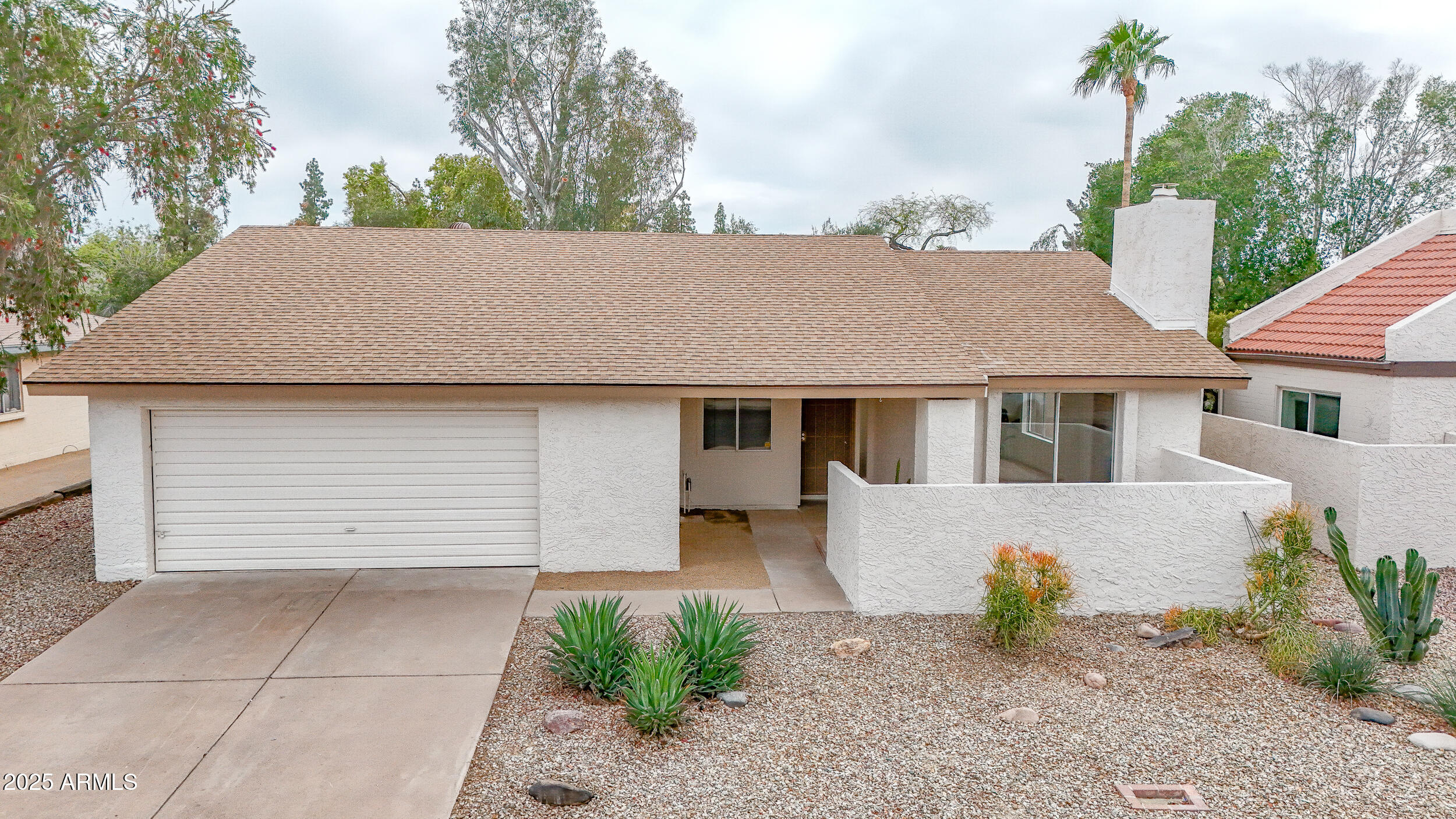 1503 W Juanita Avenue