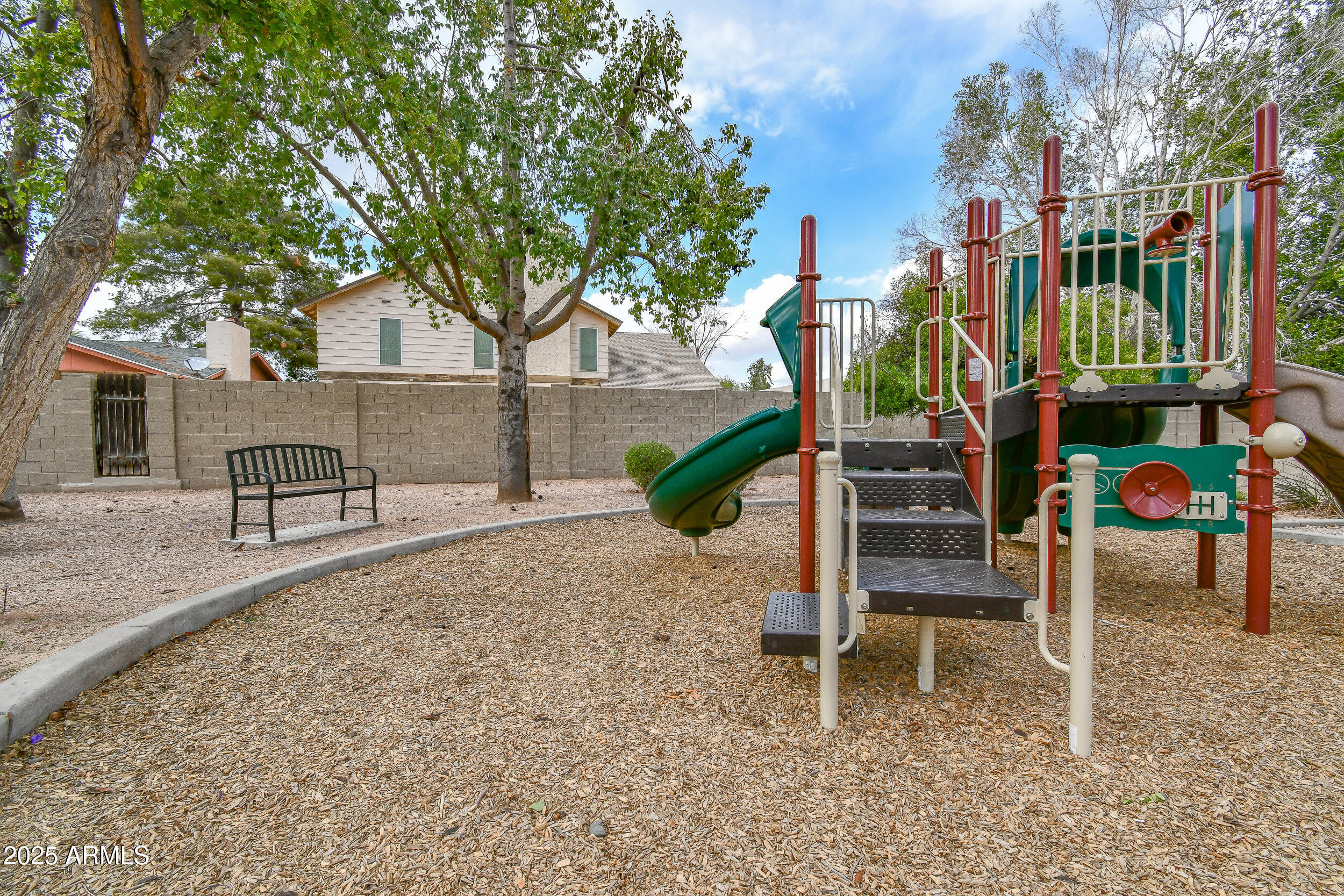 1503 W Juanita Avenue