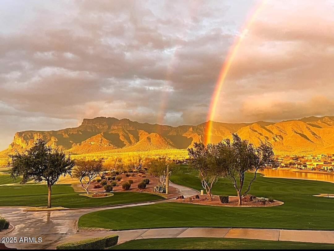 3086 S FIRST WATER Lane