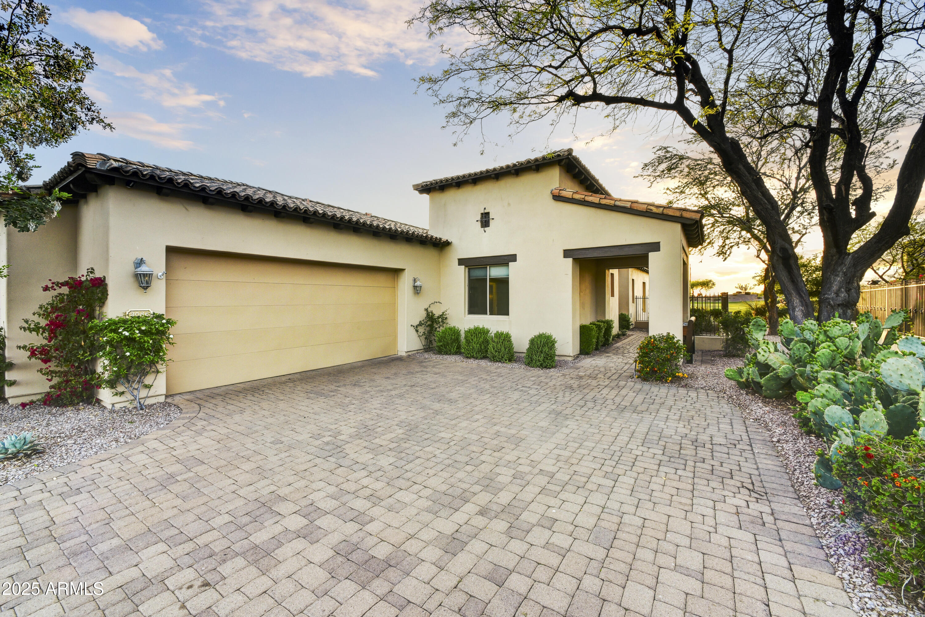 3086 S FIRST WATER Lane