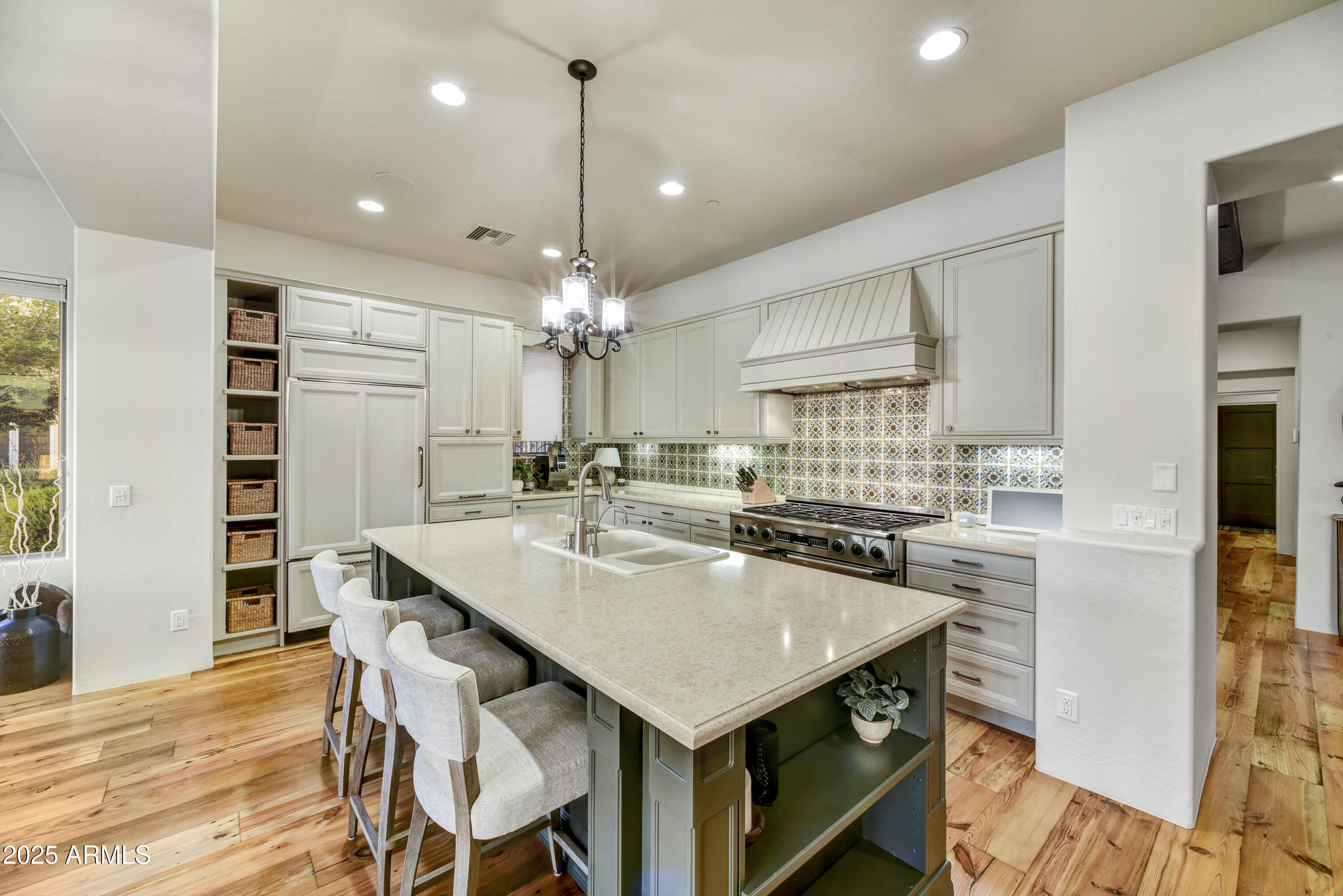 3086 S FIRST WATER Lane