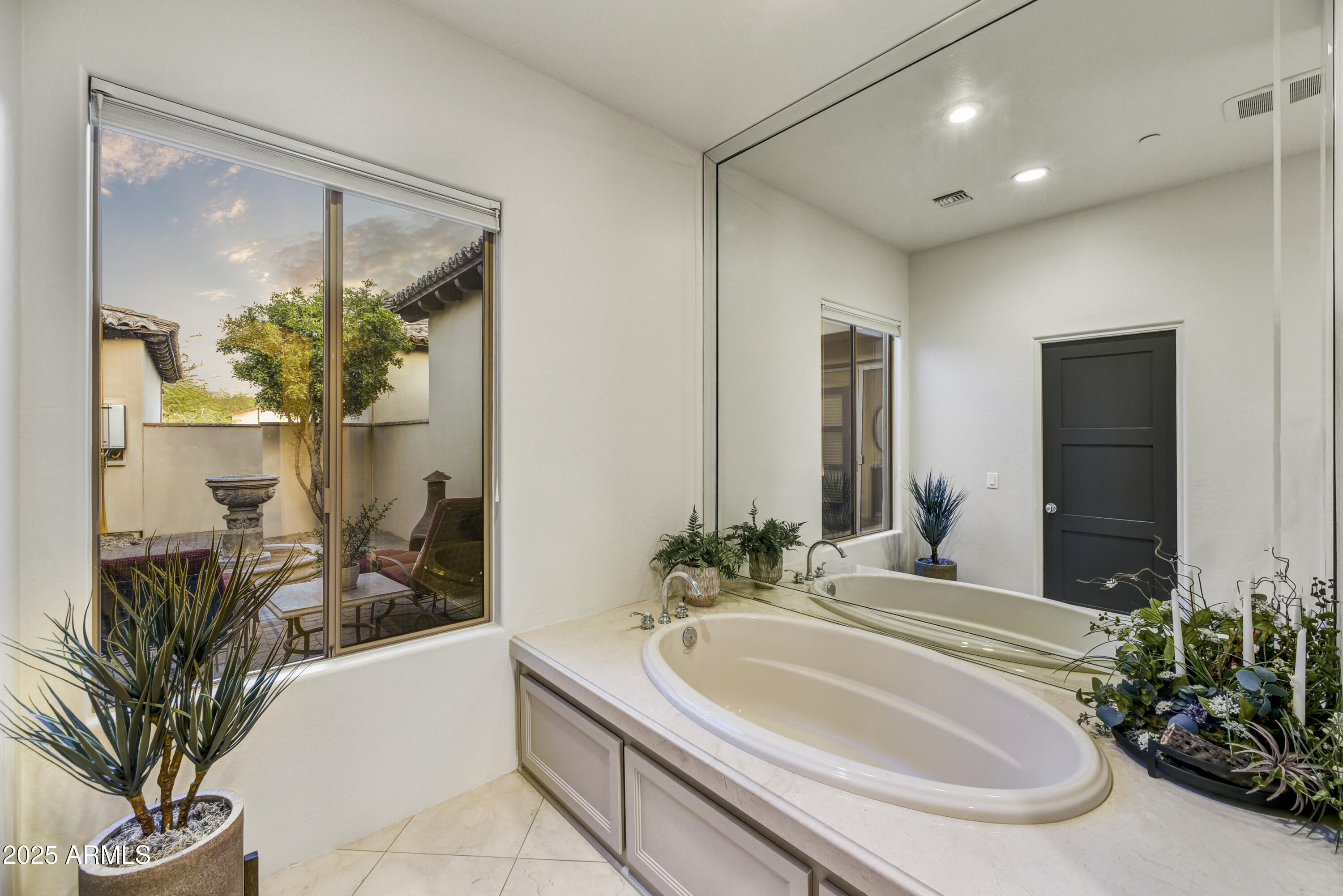 3086 S FIRST WATER Lane