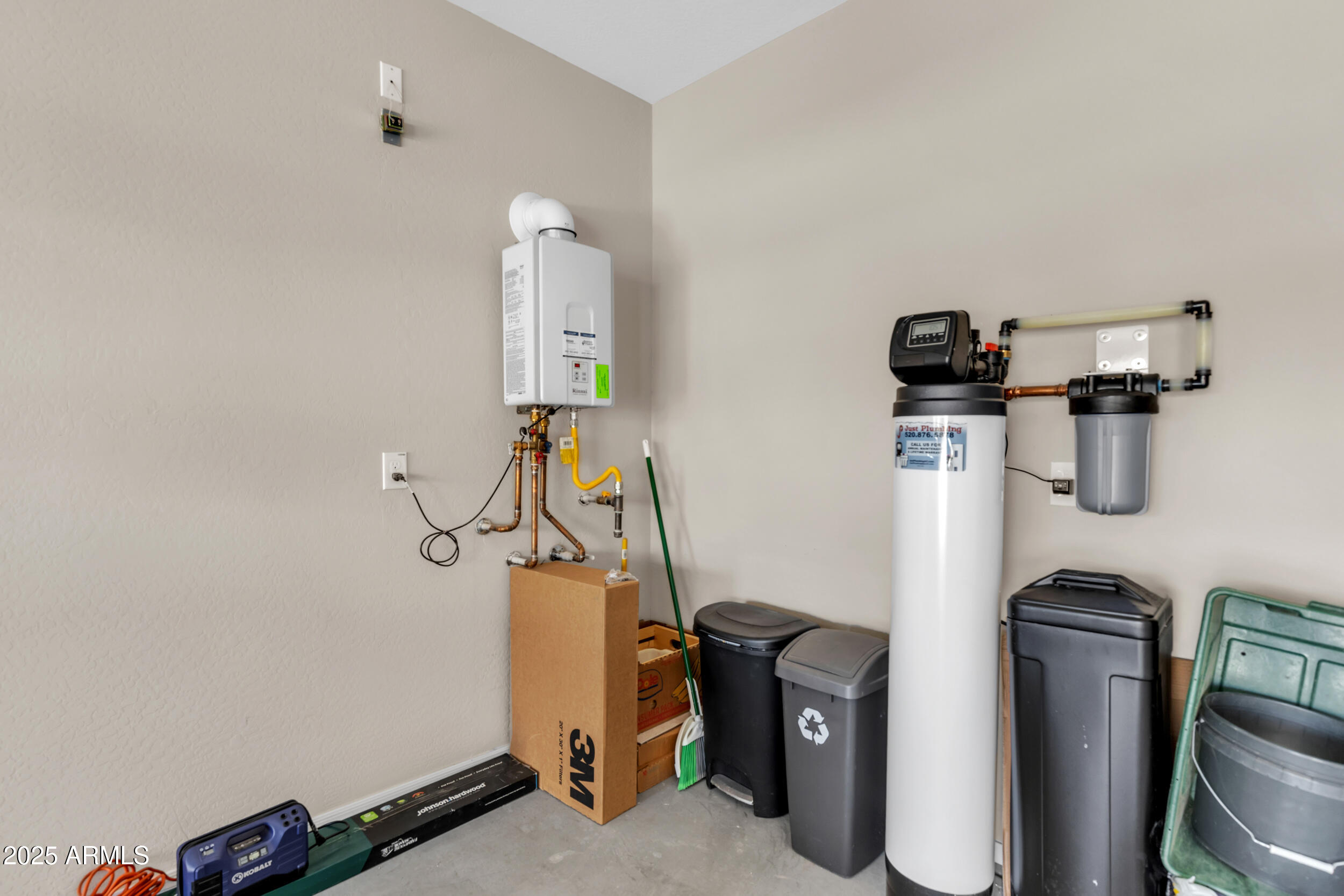 8099 W CINDER BROOK Way