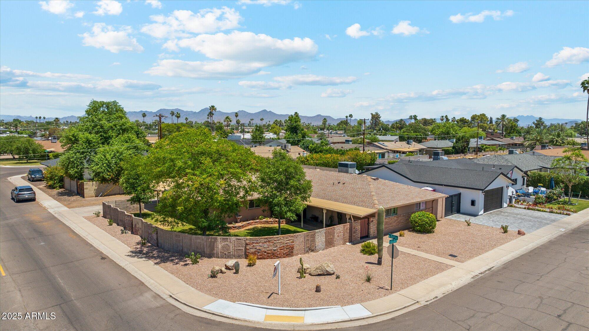 8202 E COOLIDGE Street