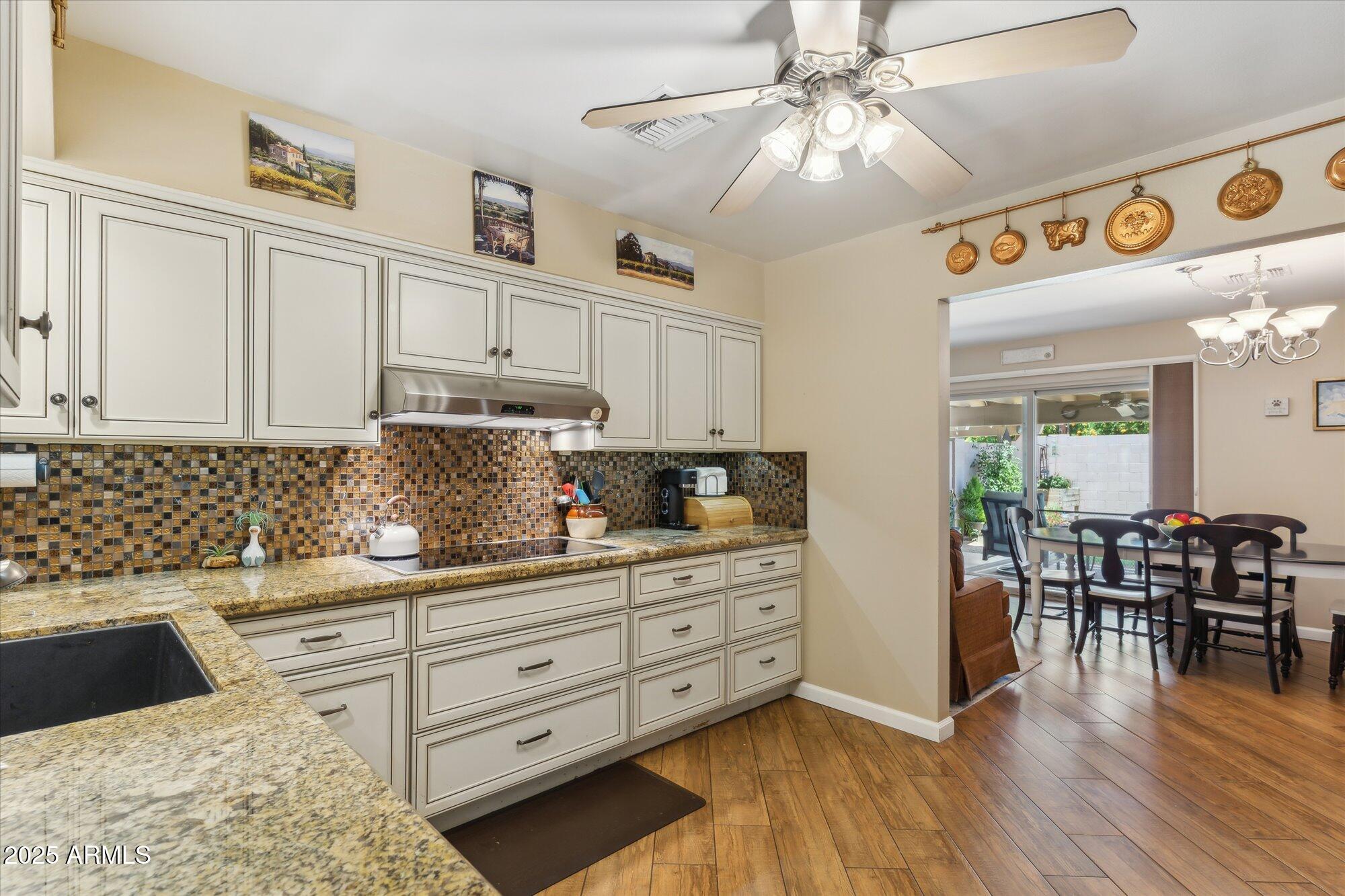 8202 E COOLIDGE Street