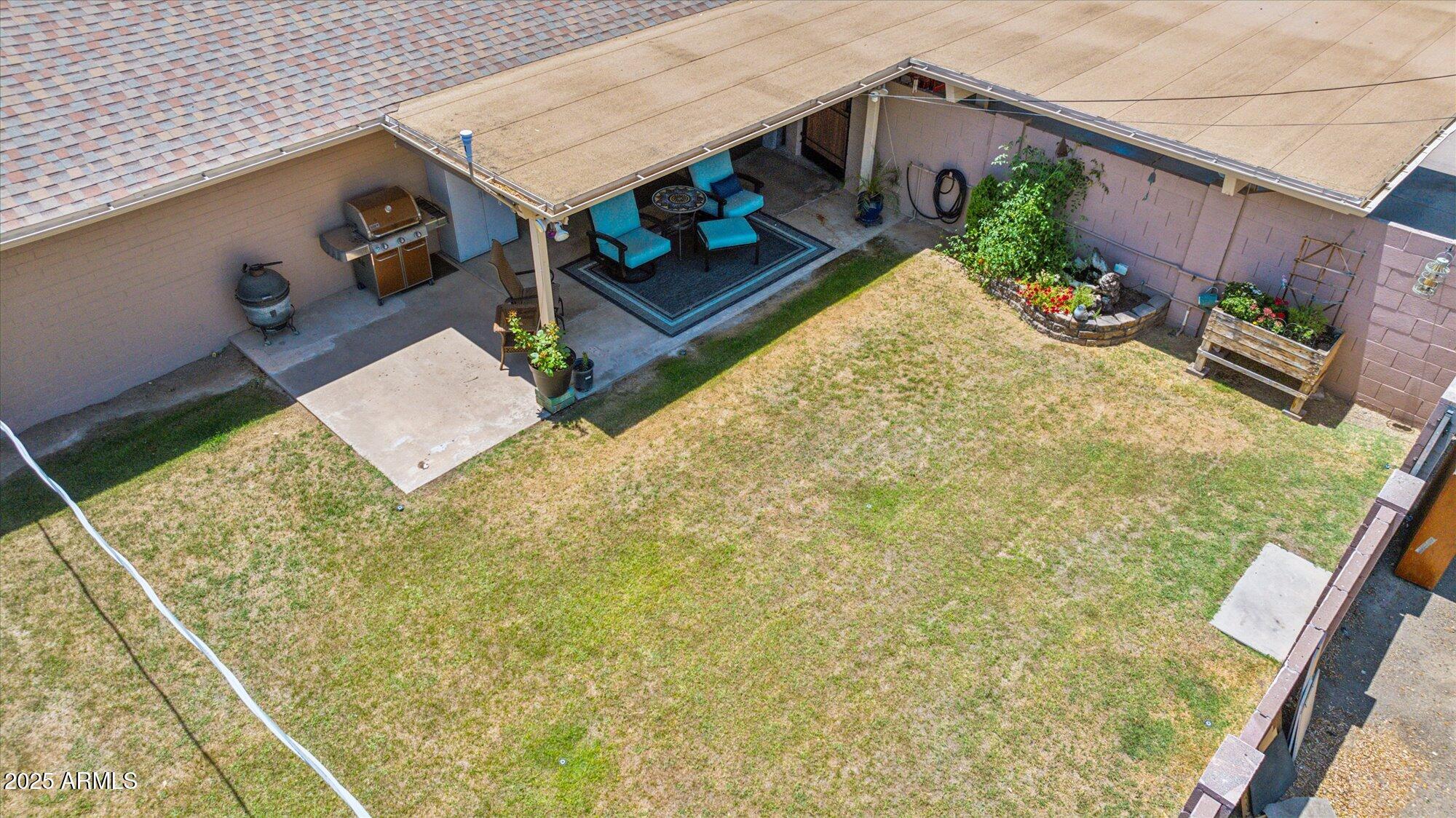 8202 E COOLIDGE Street