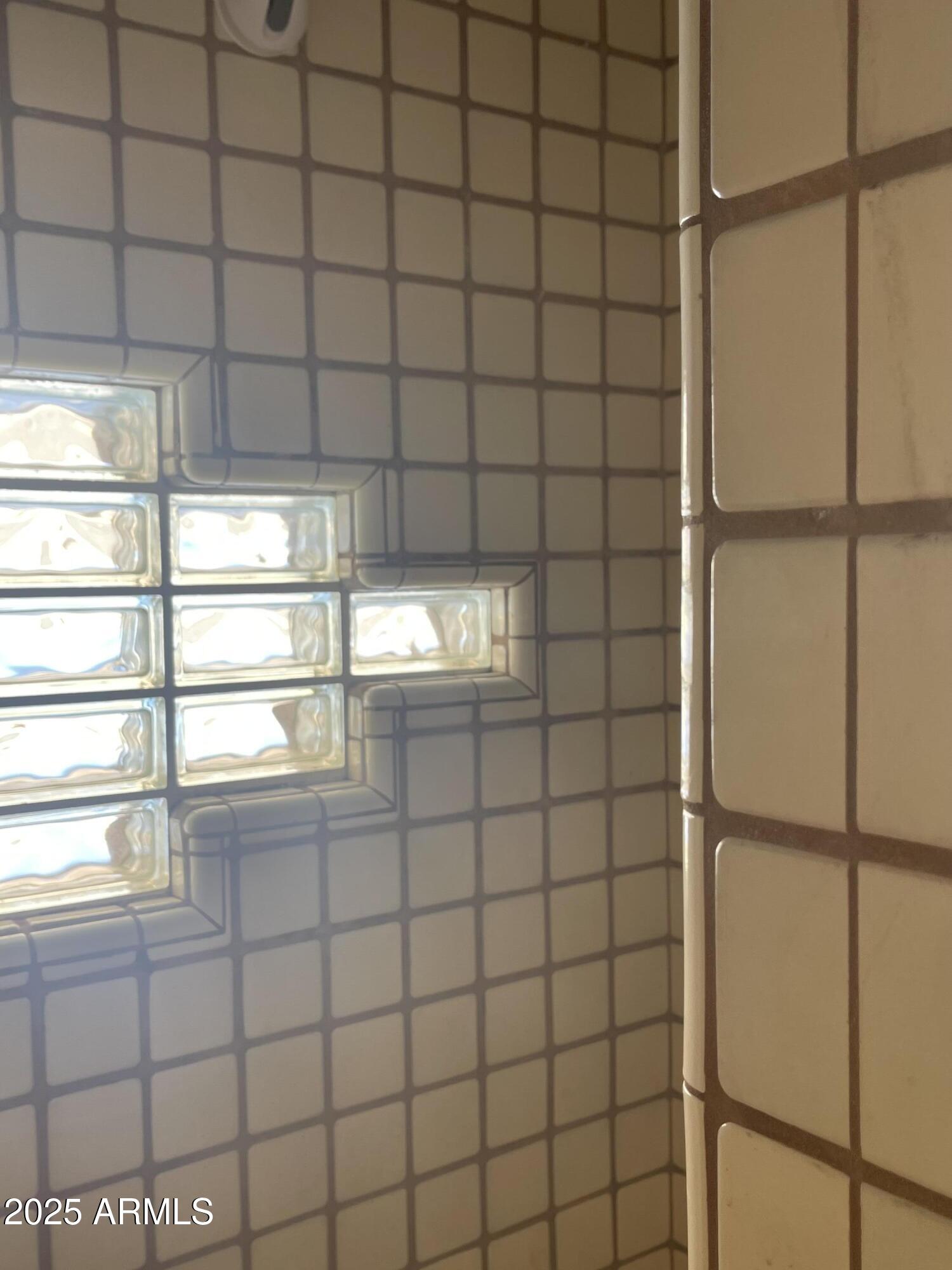 20042 W COLTER Street