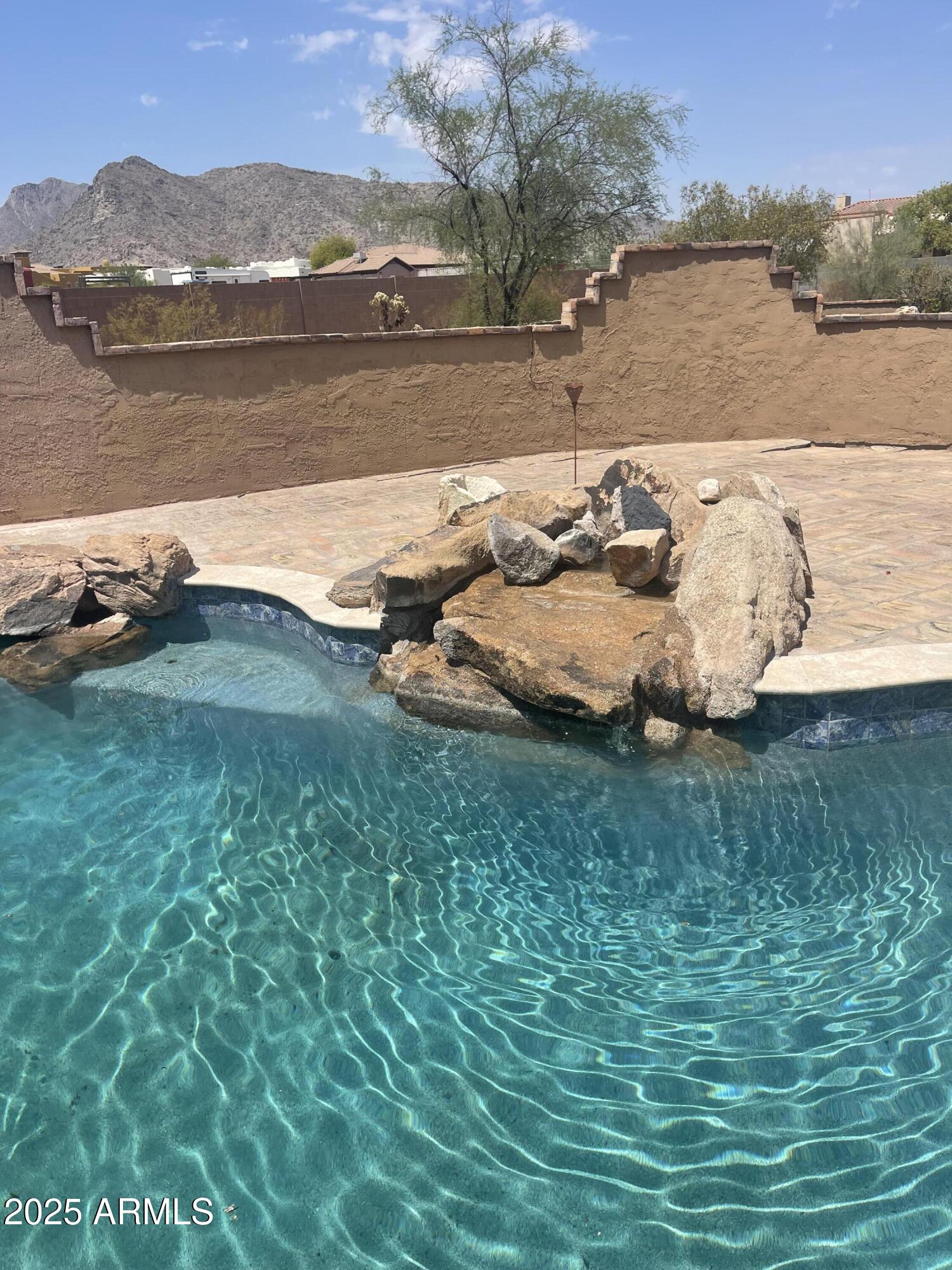 20042 W COLTER Street