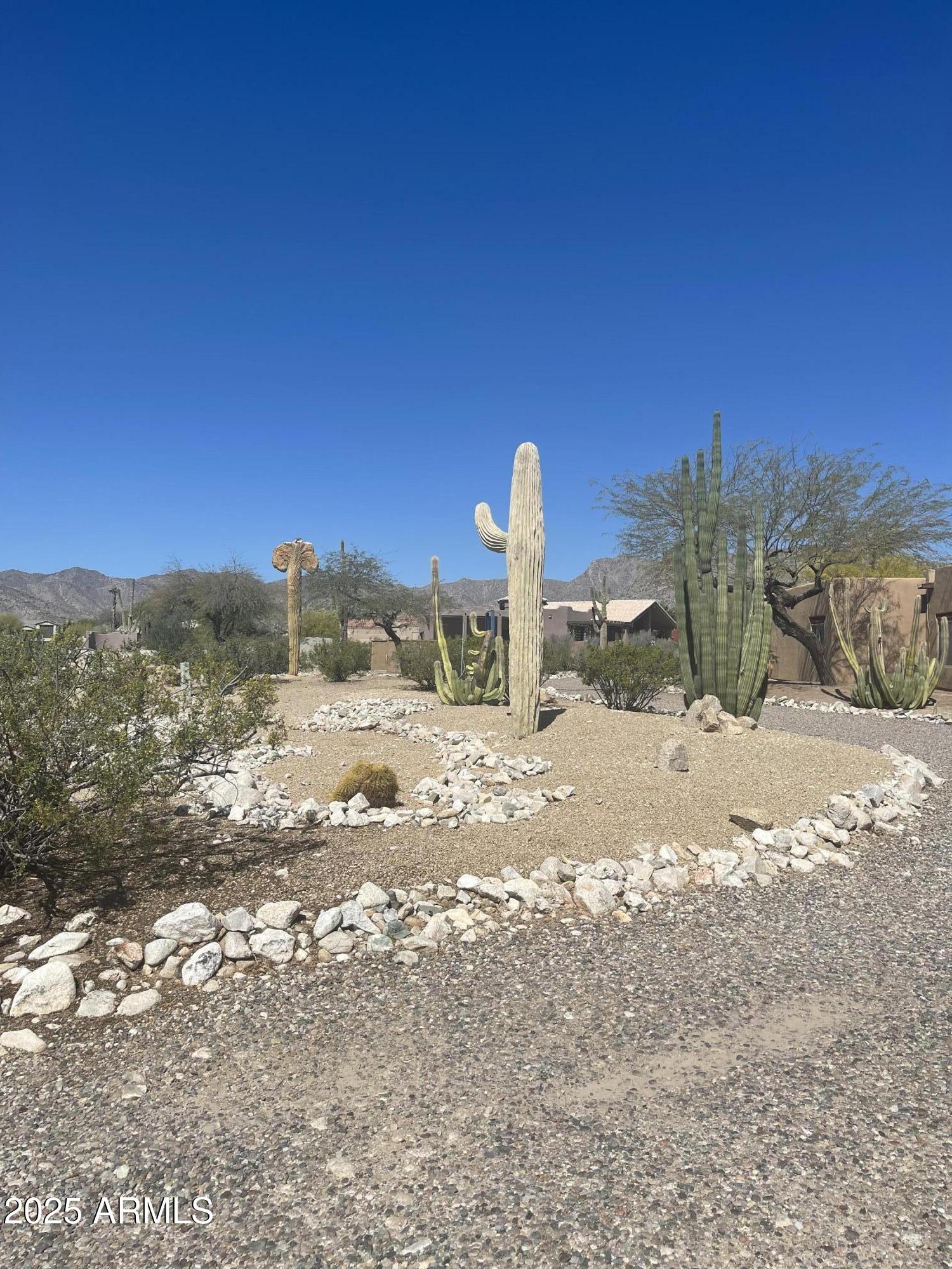 20042 W COLTER Street