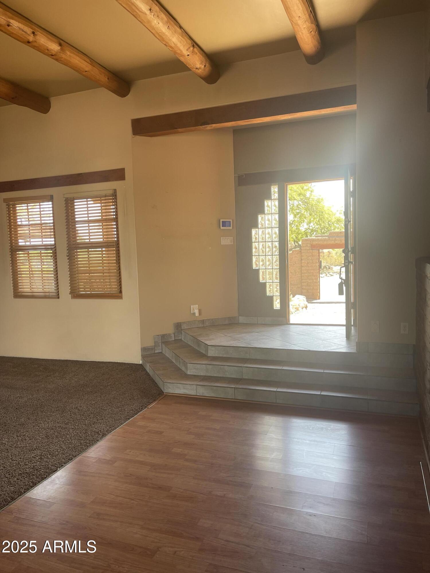 20042 W COLTER Street