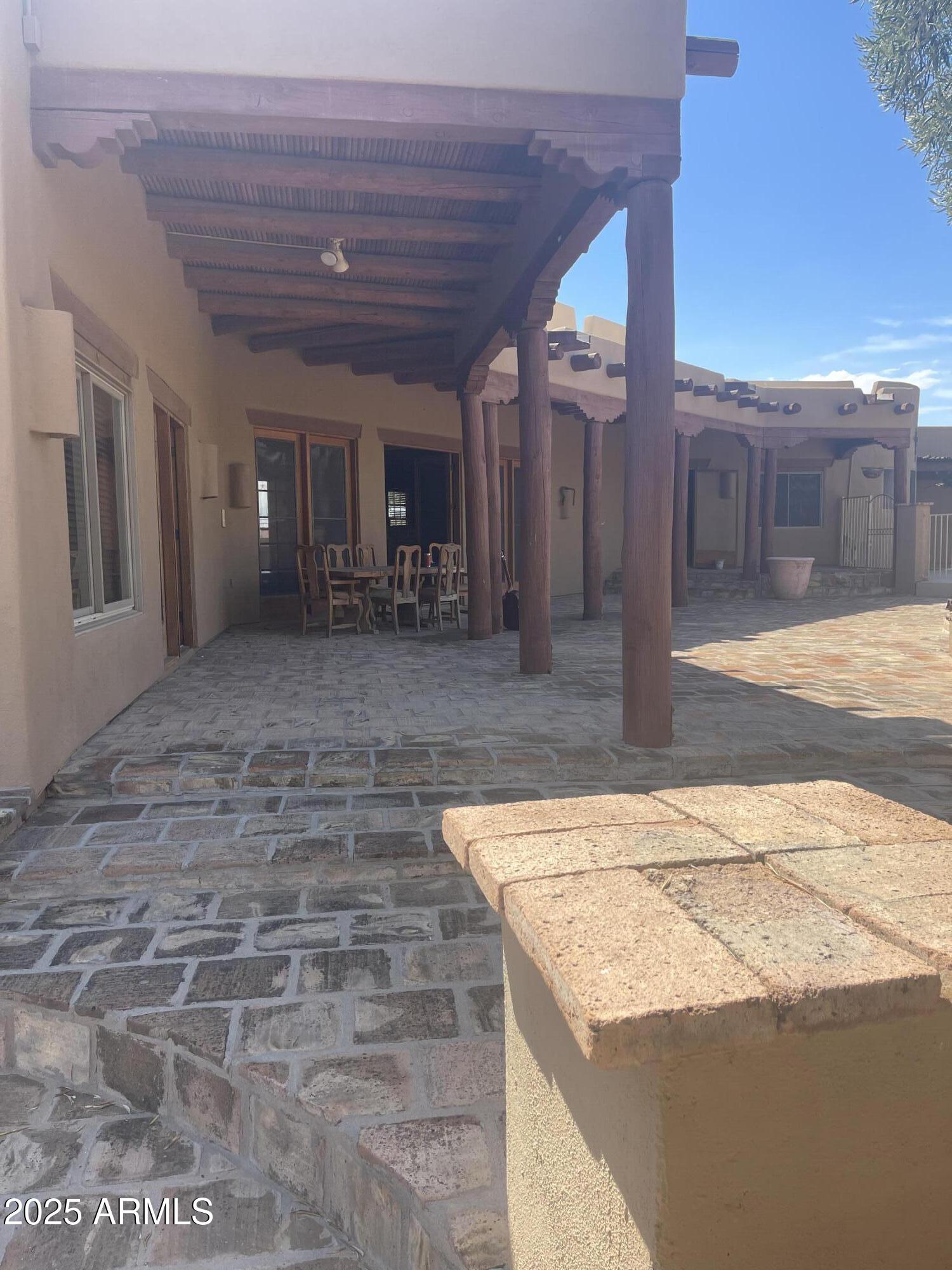 20042 W COLTER Street