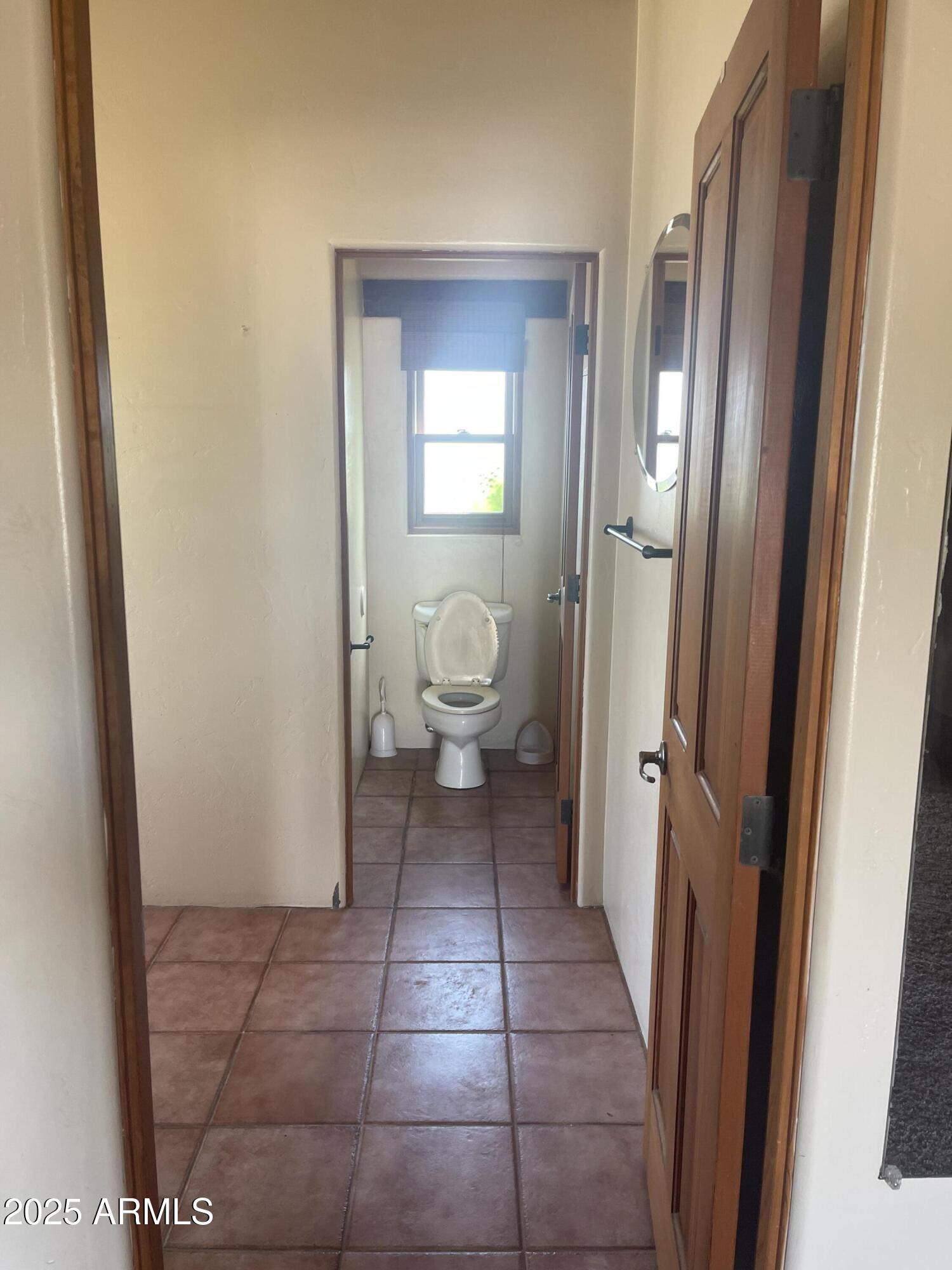 20042 W COLTER Street