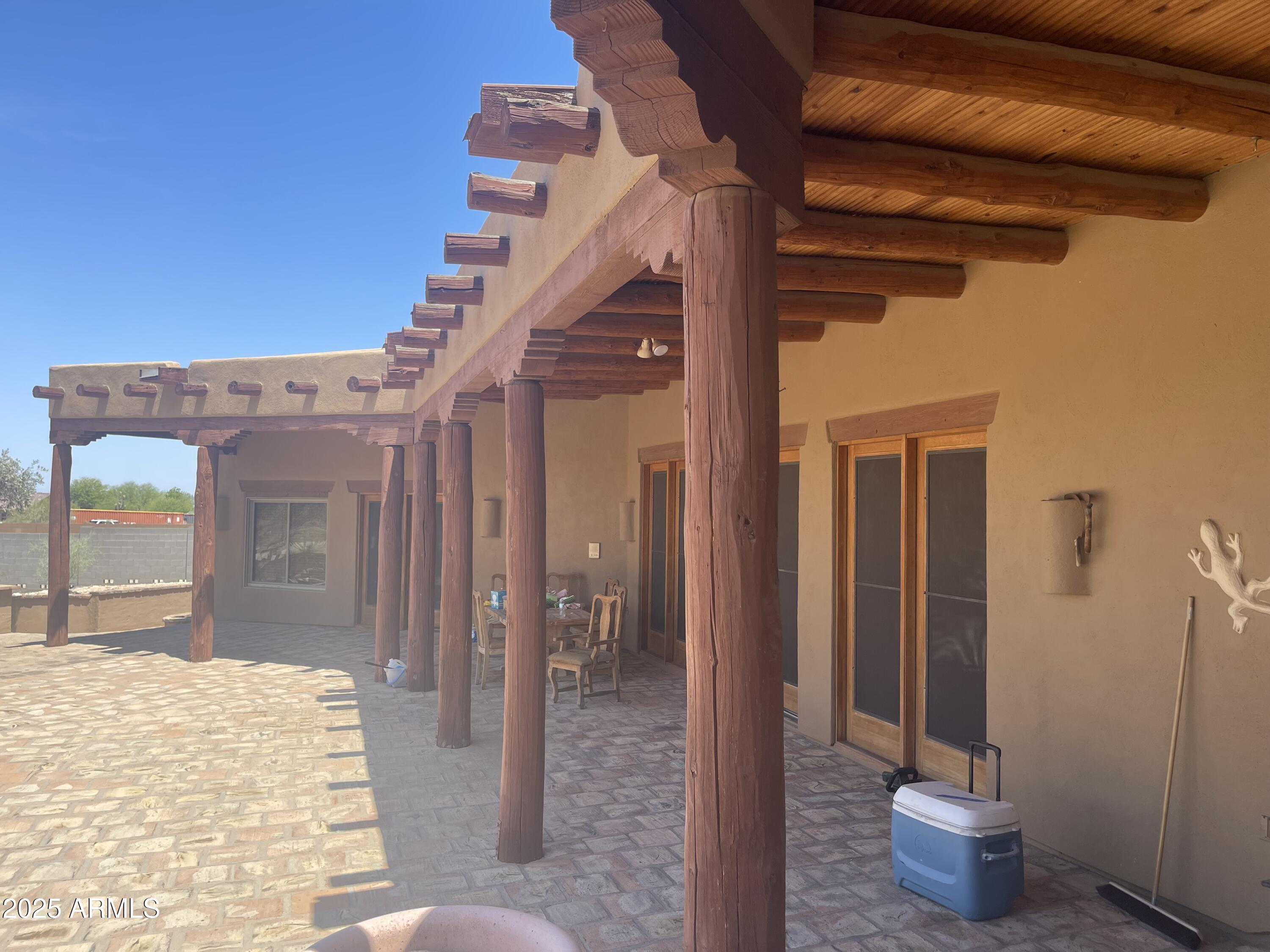 20042 W COLTER Street