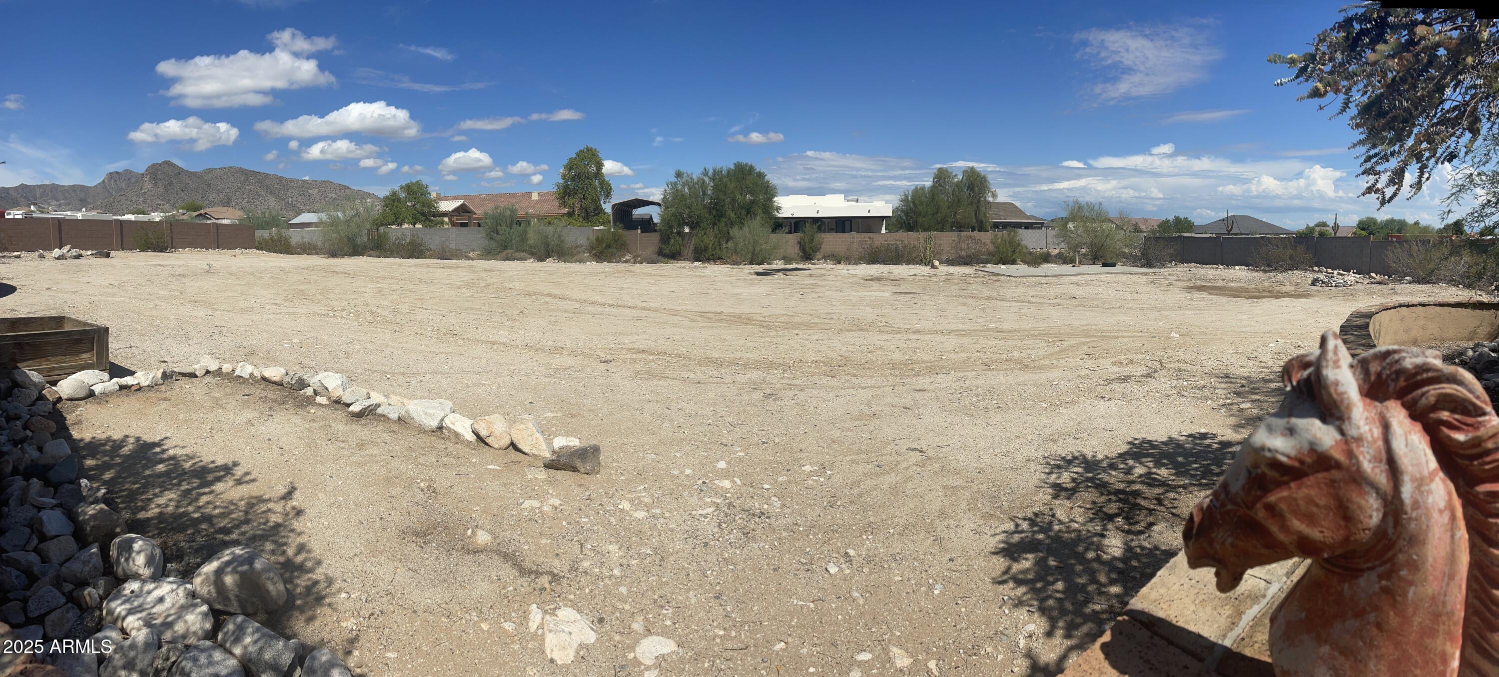 20042 W COLTER Street