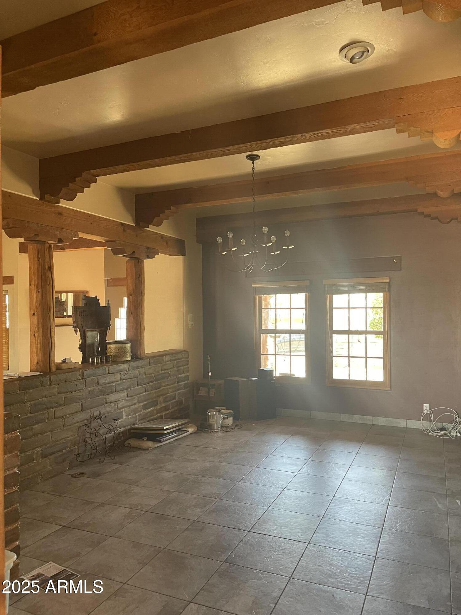 20042 W COLTER Street