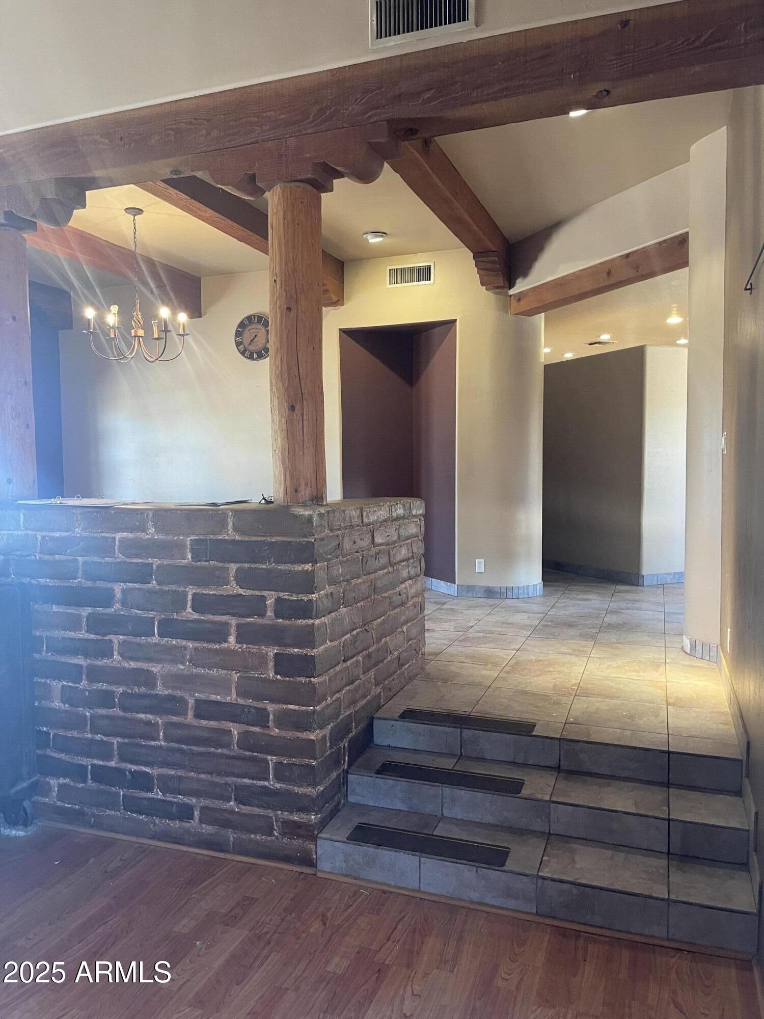 20042 W COLTER Street