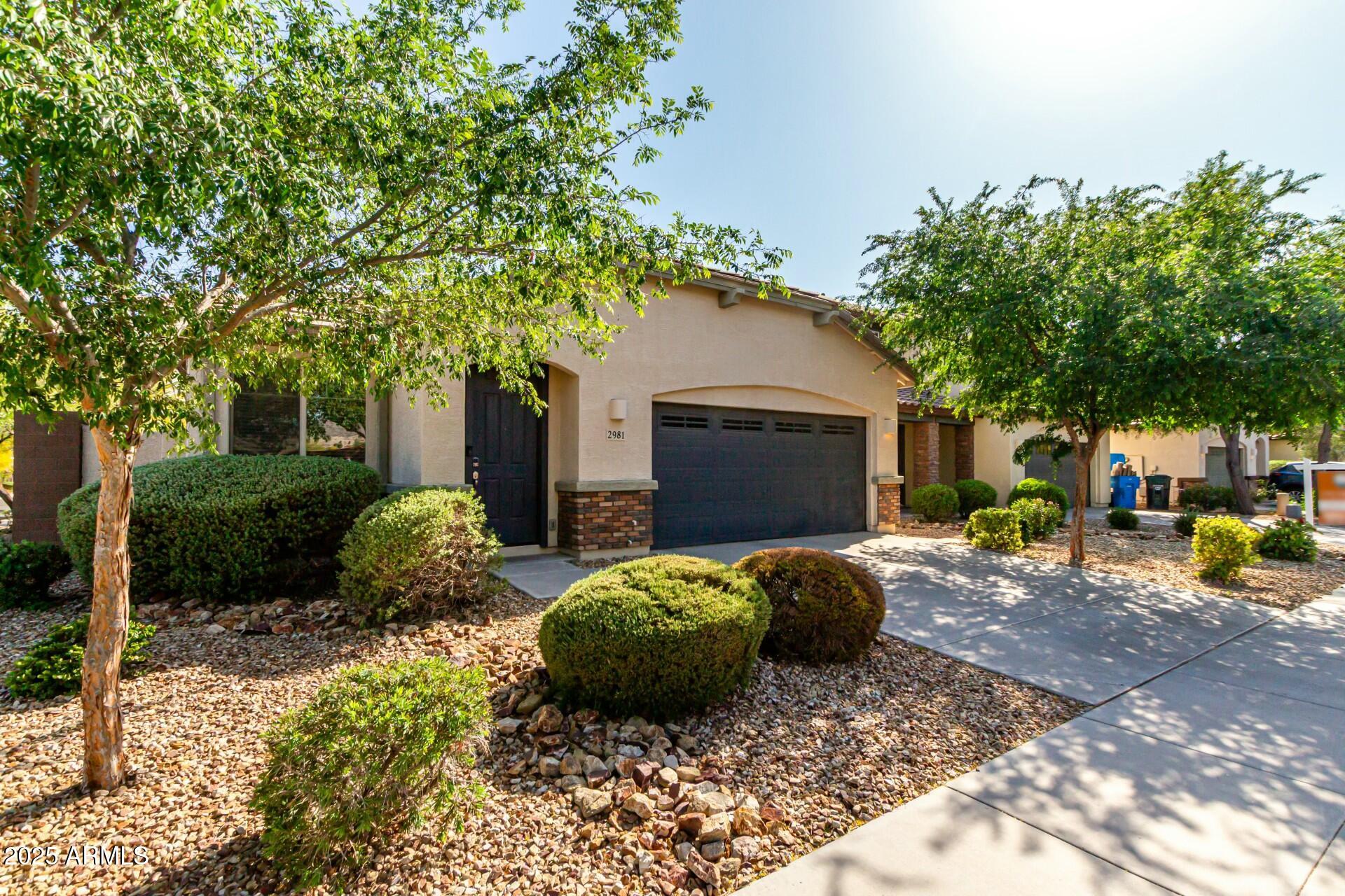 2981 E NIGHTHAWK Way