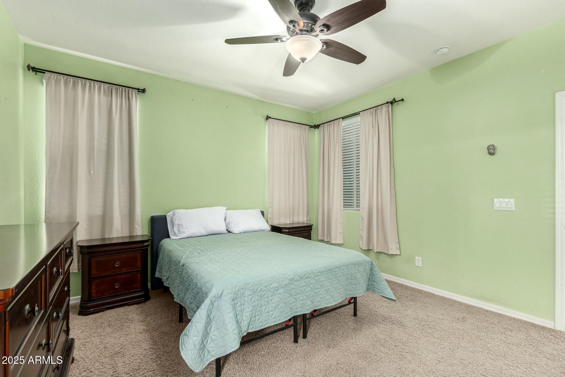 2981 E NIGHTHAWK Way