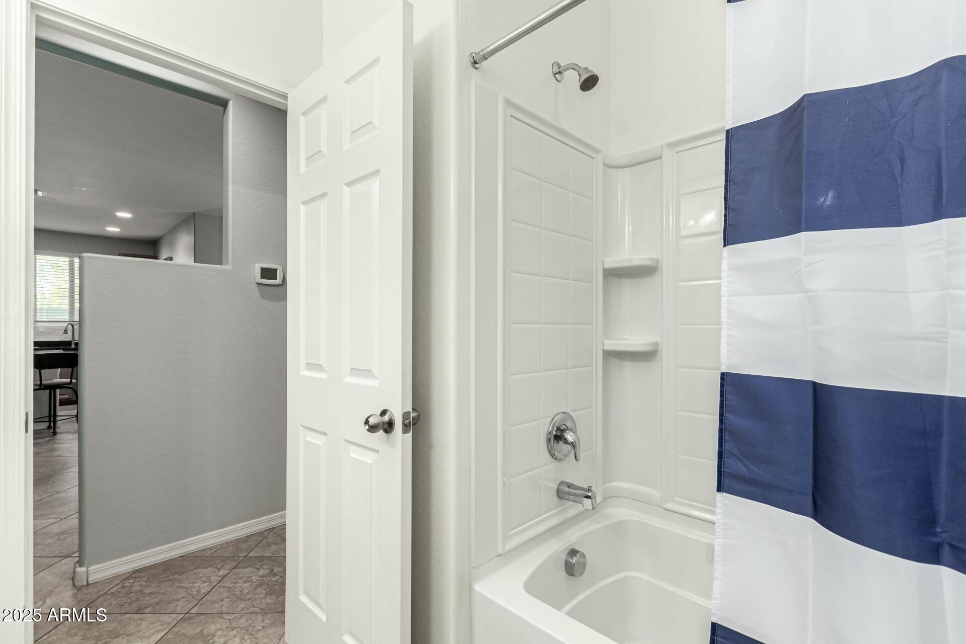 2981 E NIGHTHAWK Way