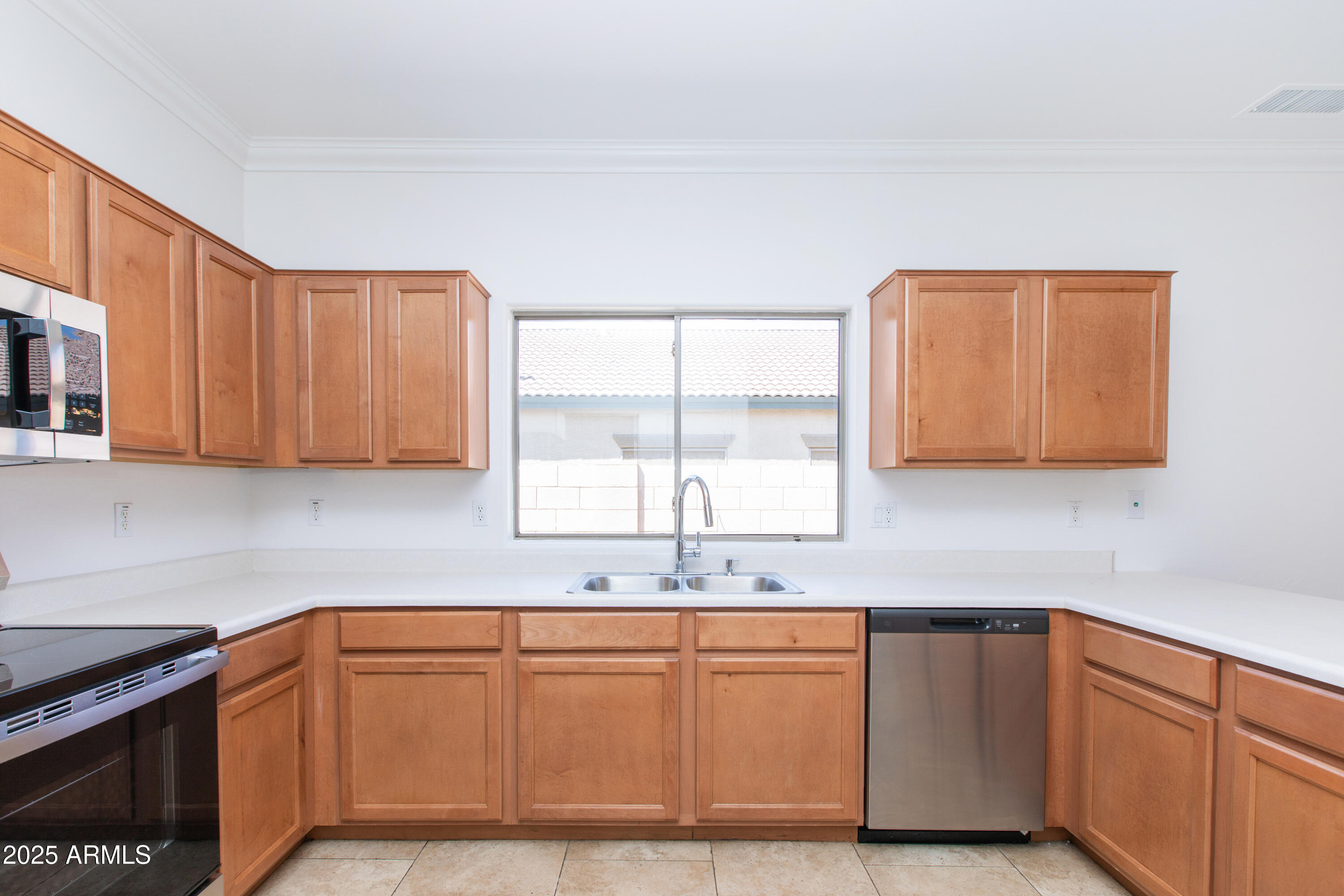 10038 E Keats Avenue