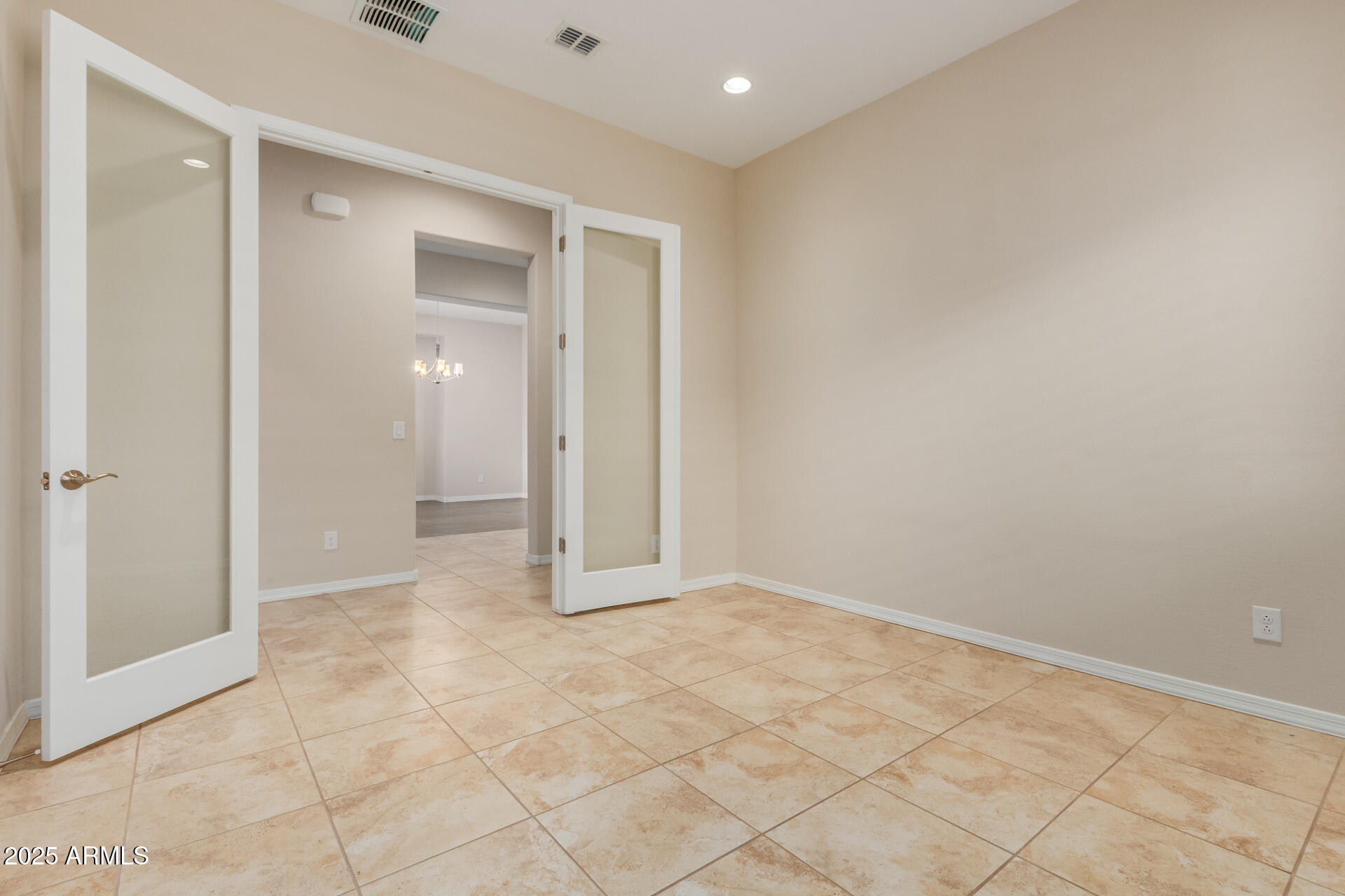 8102 W AUTUMN VISTA Way