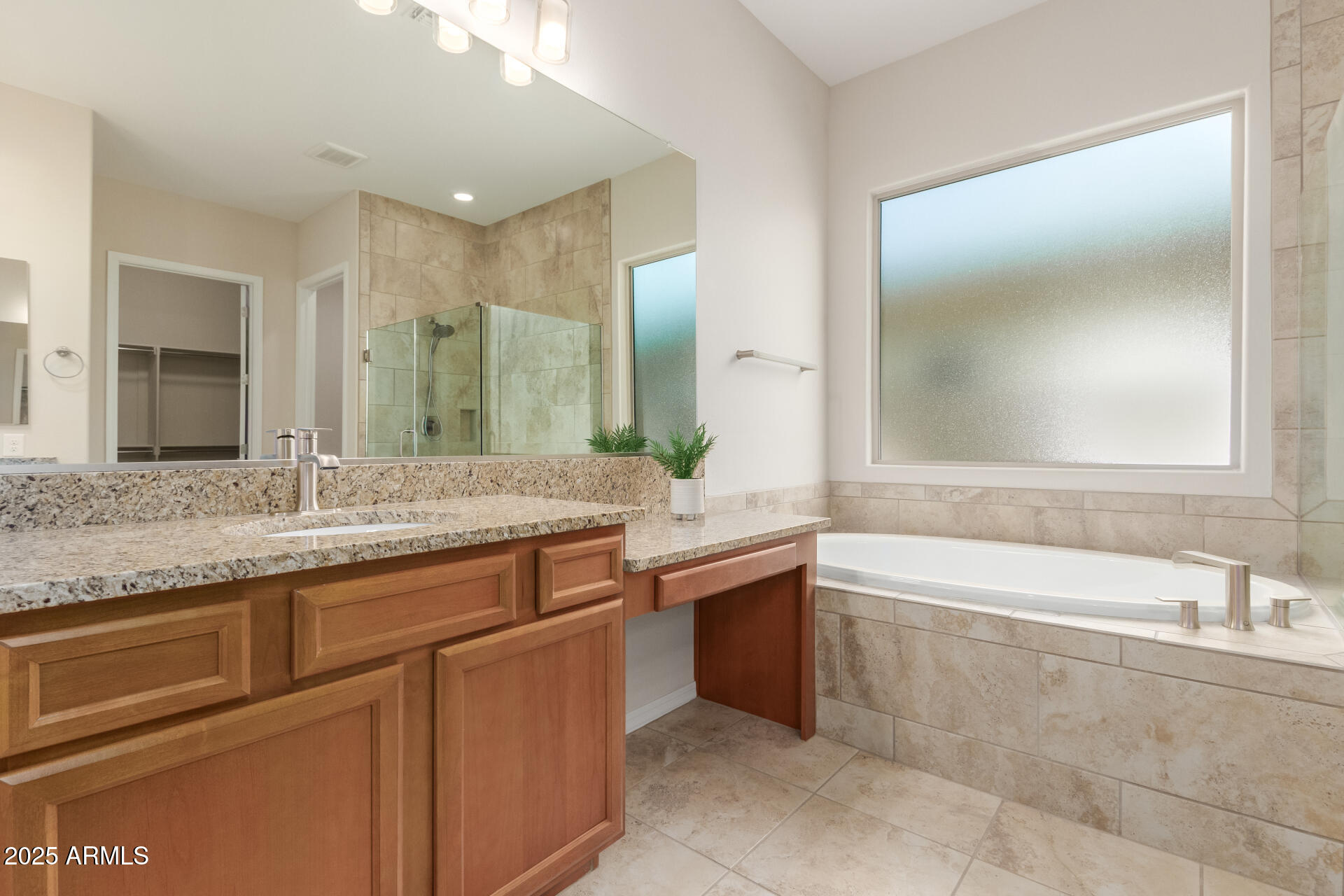 8102 W AUTUMN VISTA Way