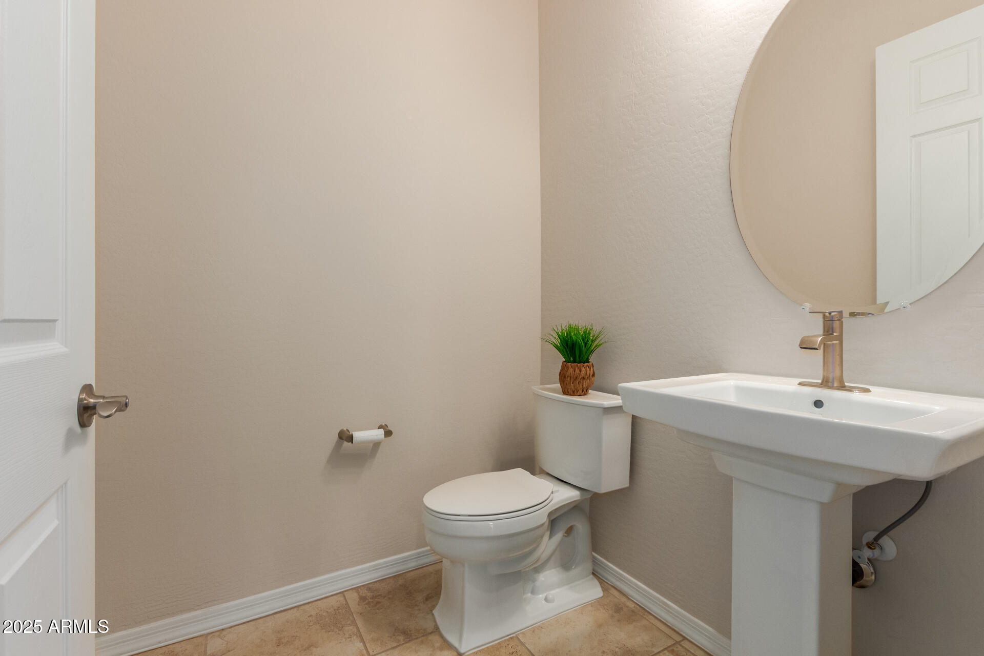 8102 W AUTUMN VISTA Way