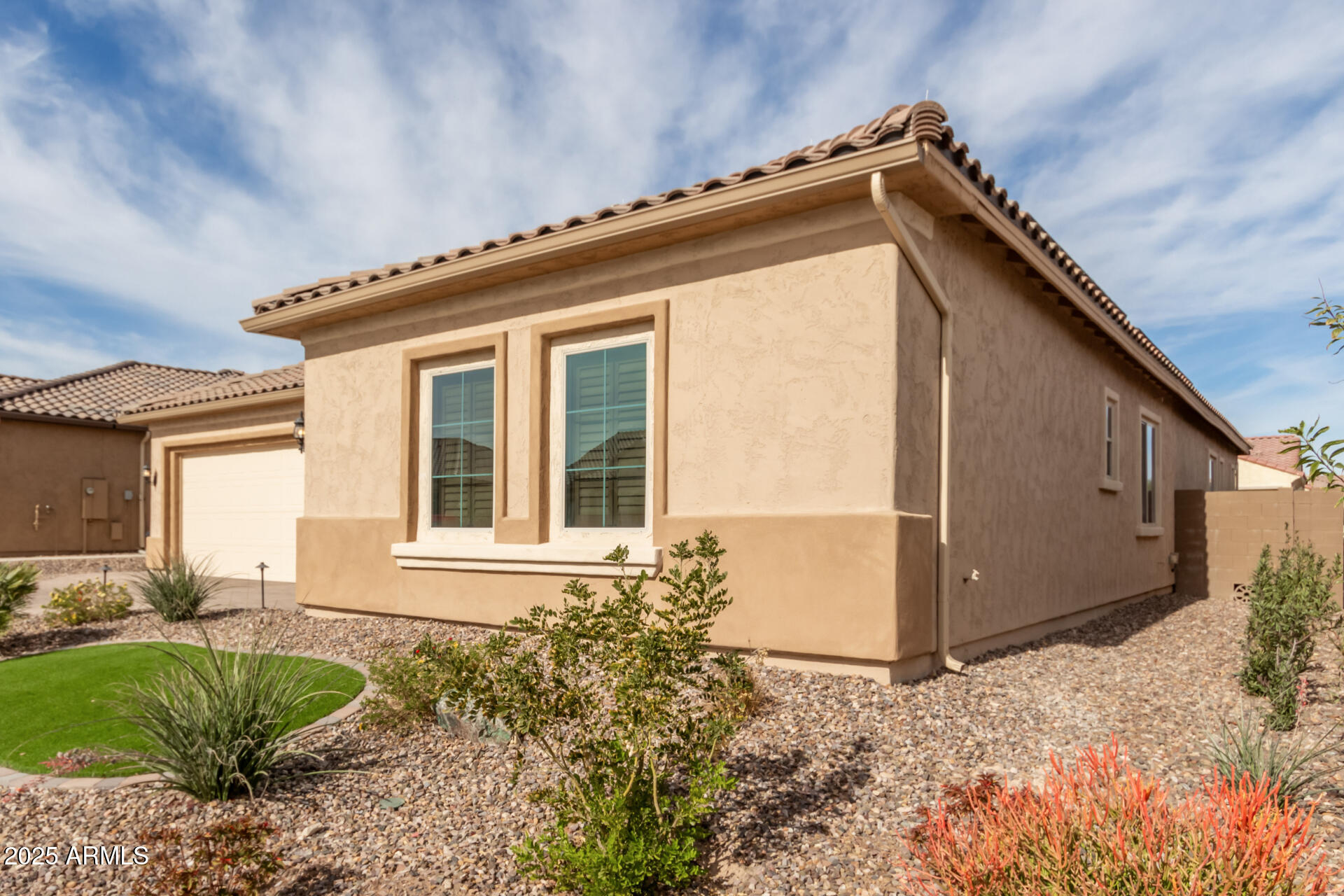 8102 W AUTUMN VISTA Way