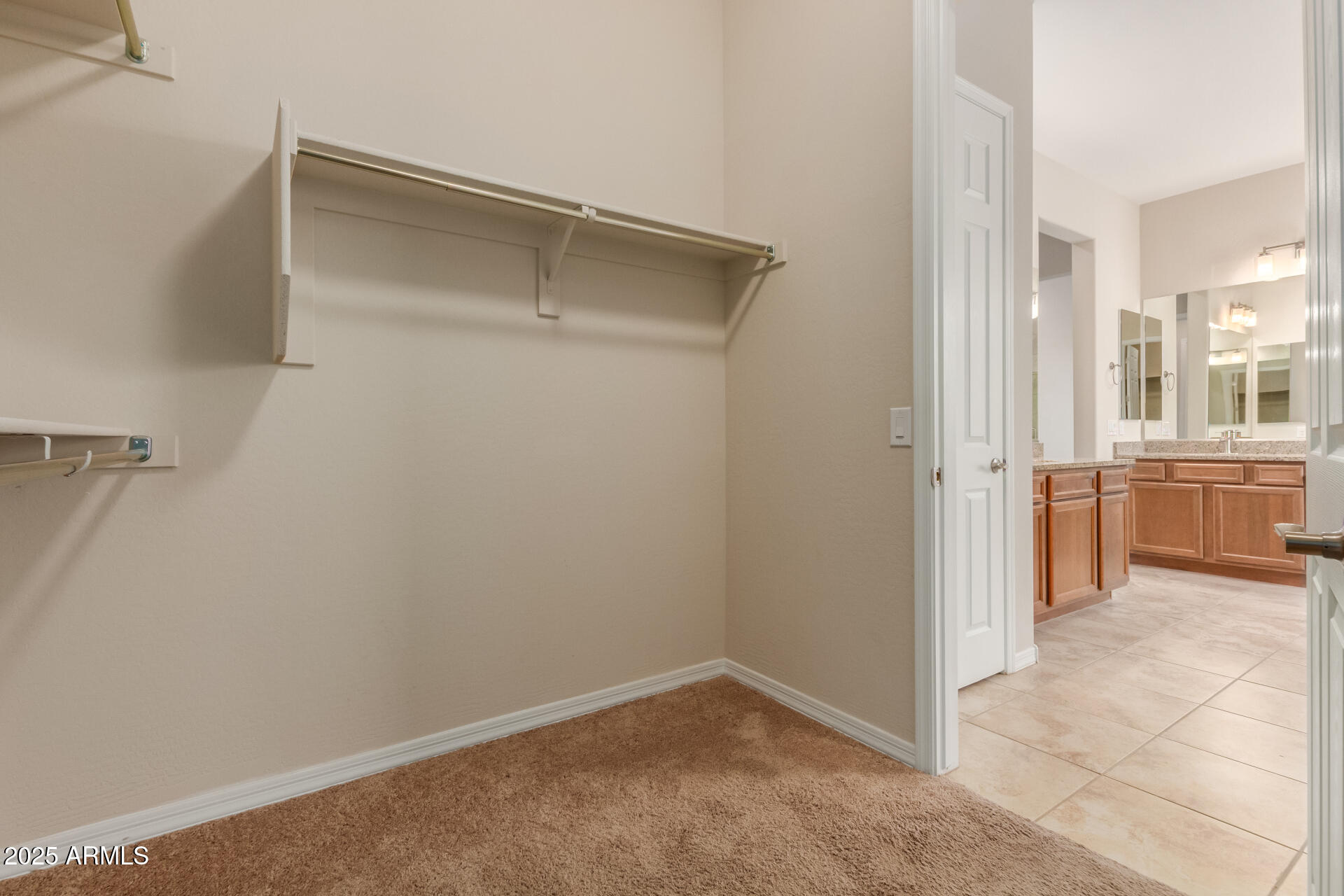 8102 W AUTUMN VISTA Way