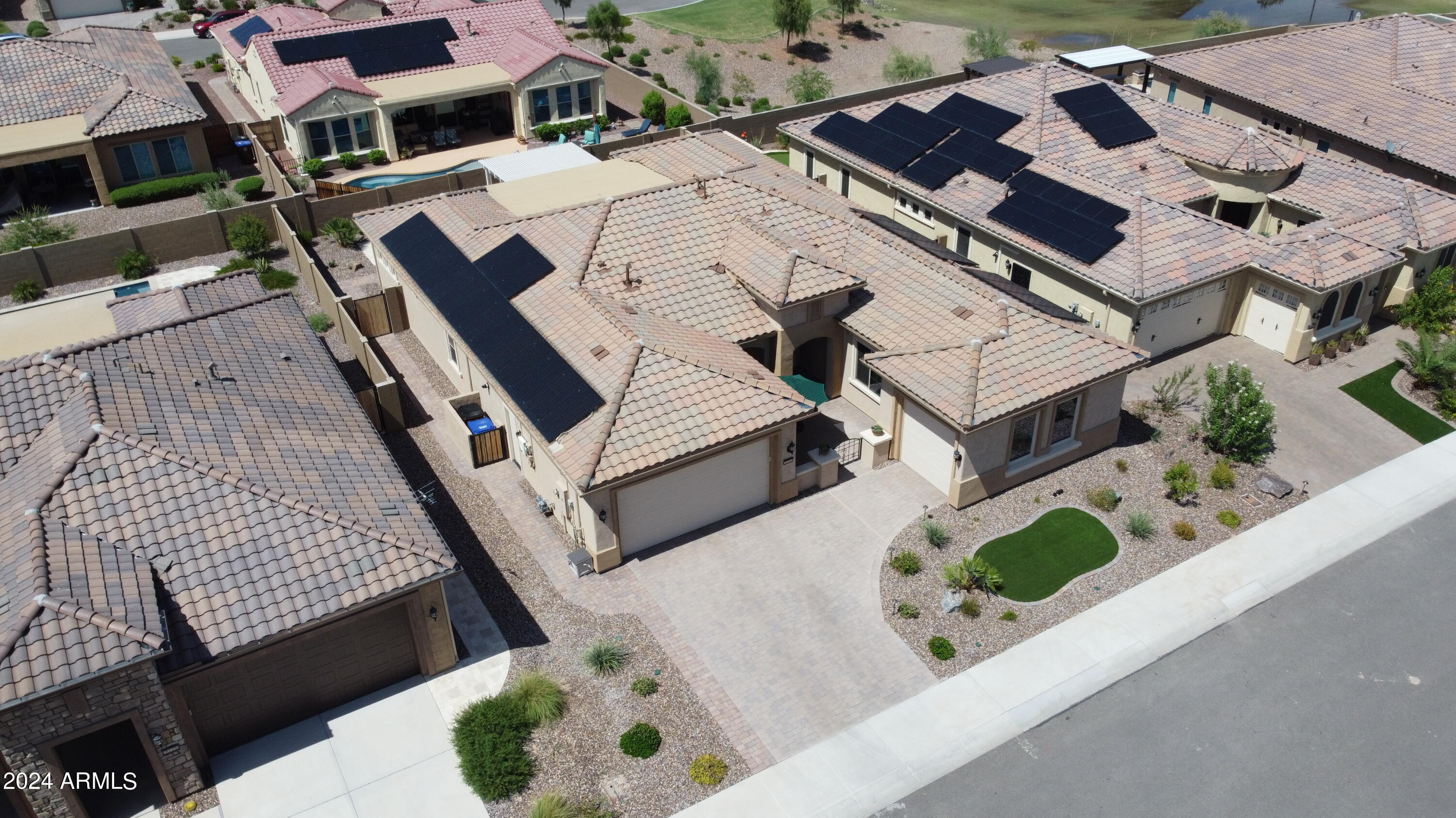 8102 W AUTUMN VISTA Way