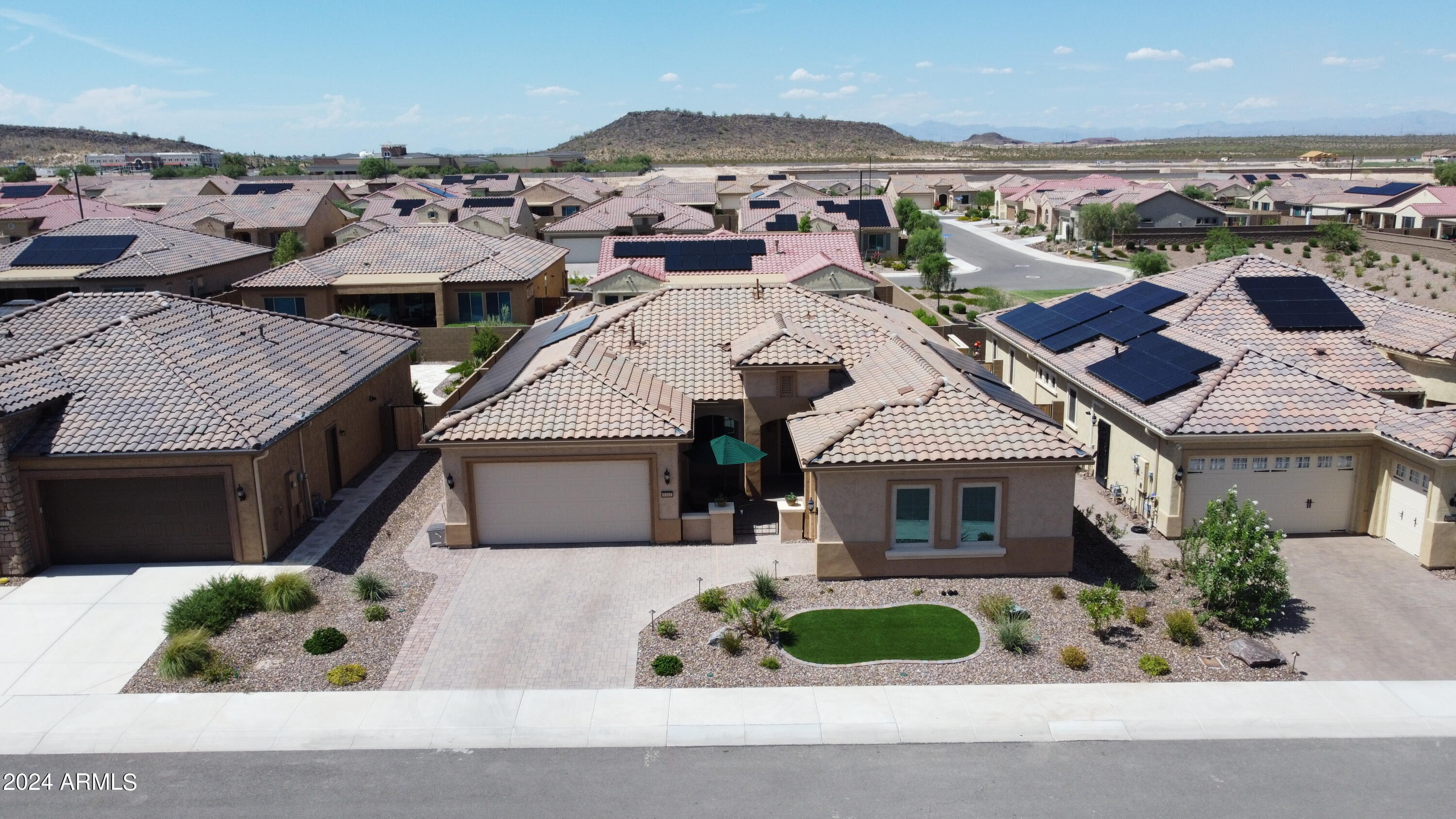 8102 W AUTUMN VISTA Way