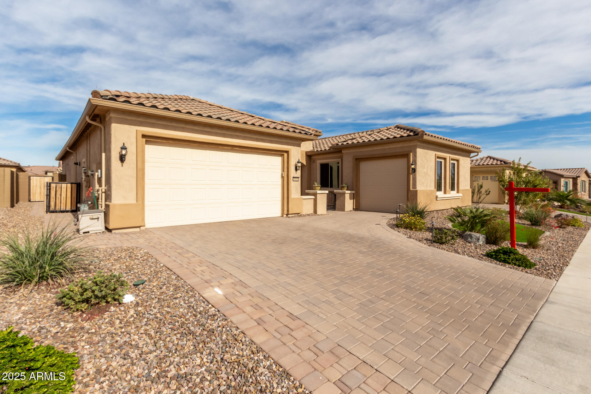 8102 W AUTUMN VISTA Way