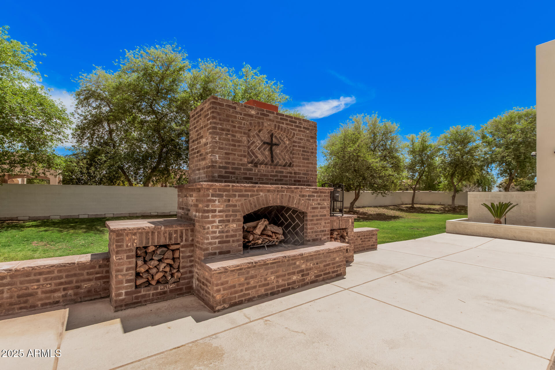 21615 E PEGASUS Parkway