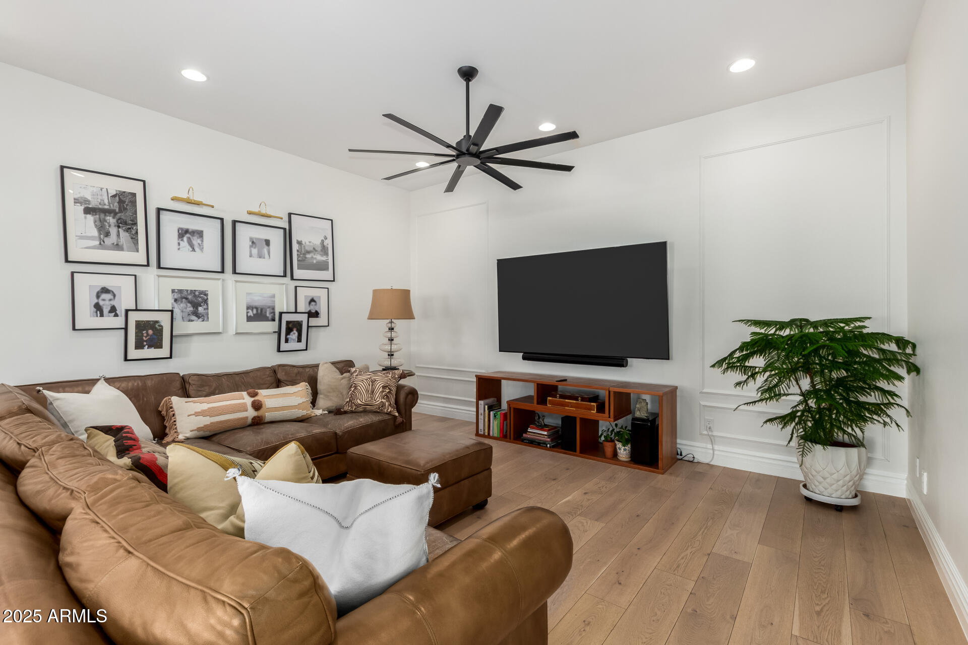 2625 N 24TH Street, 13