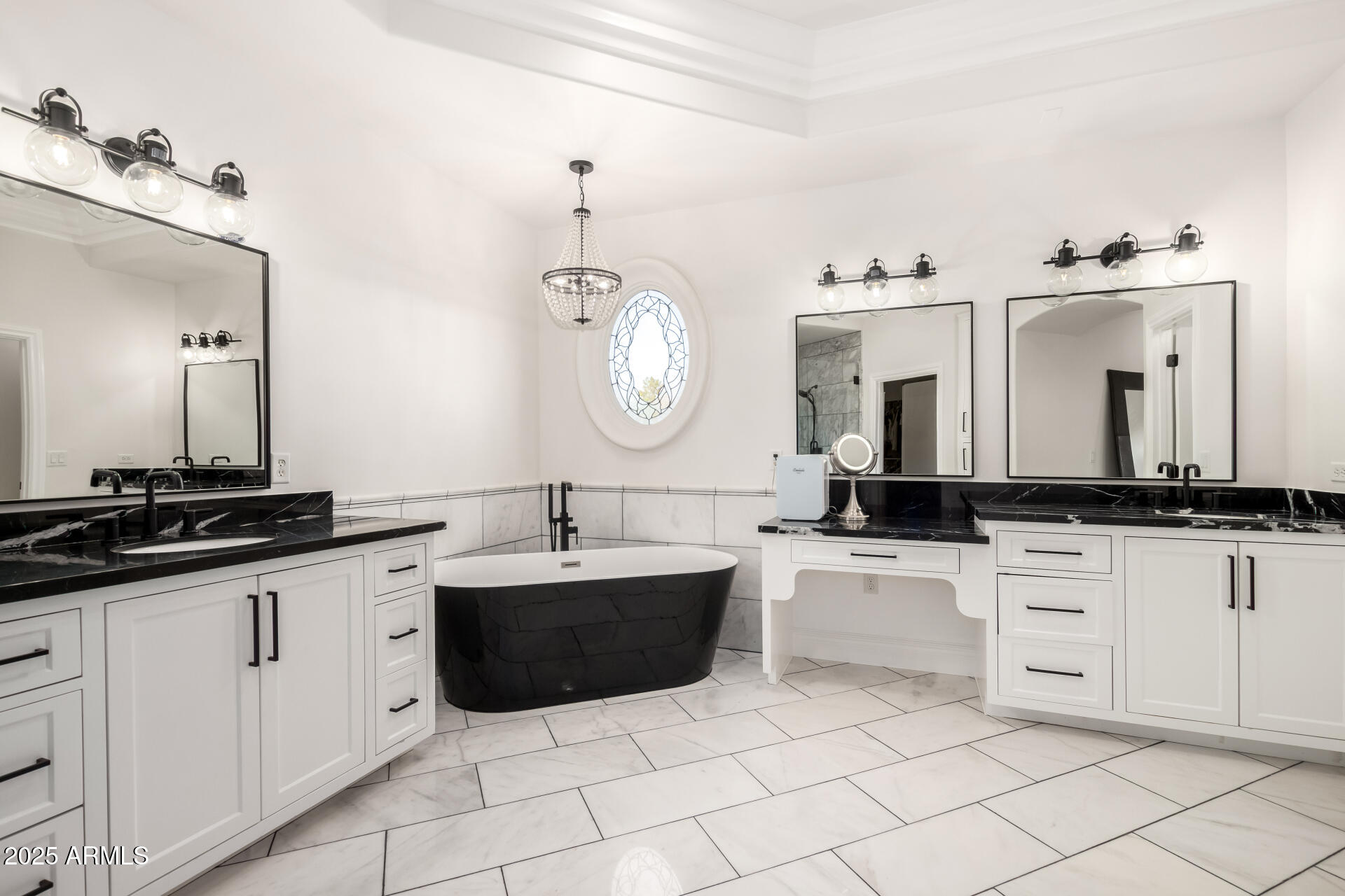 2625 N 24TH Street, 13