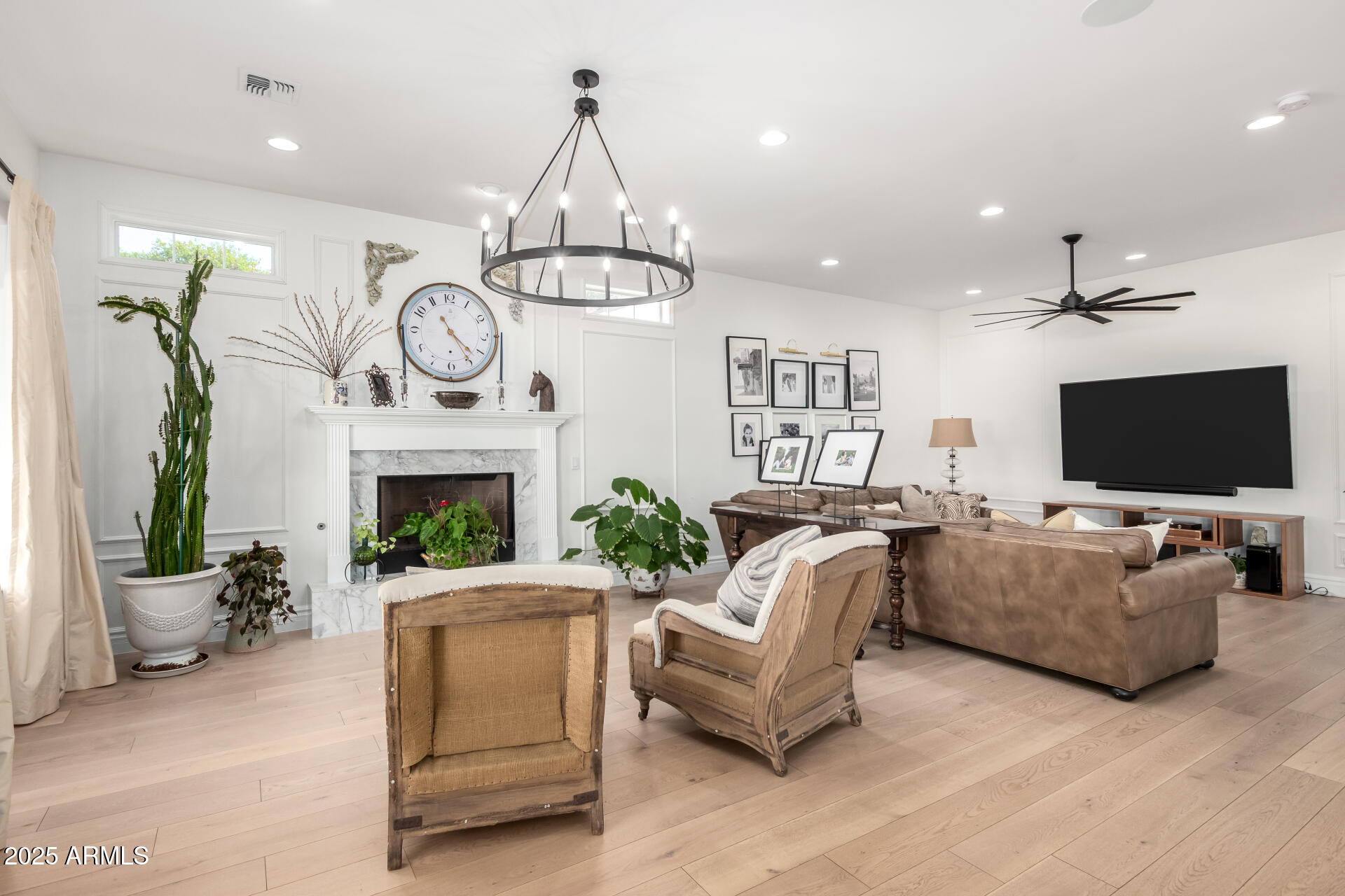 2625 N 24TH Street, 13