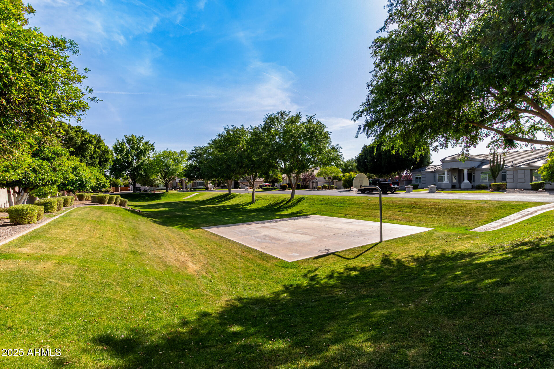 2625 N 24TH Street, 13