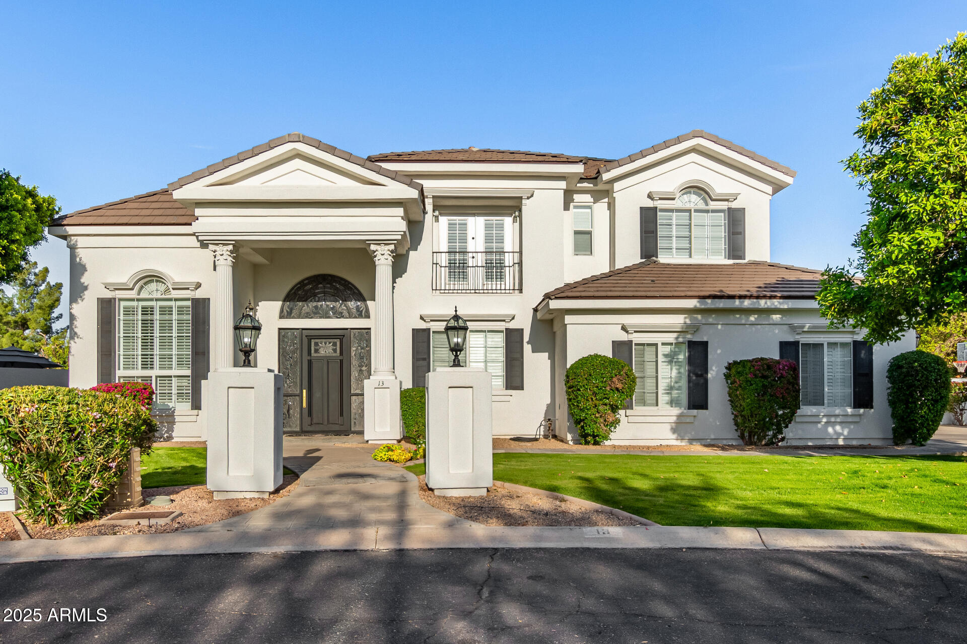 2625 N 24TH Street, 13