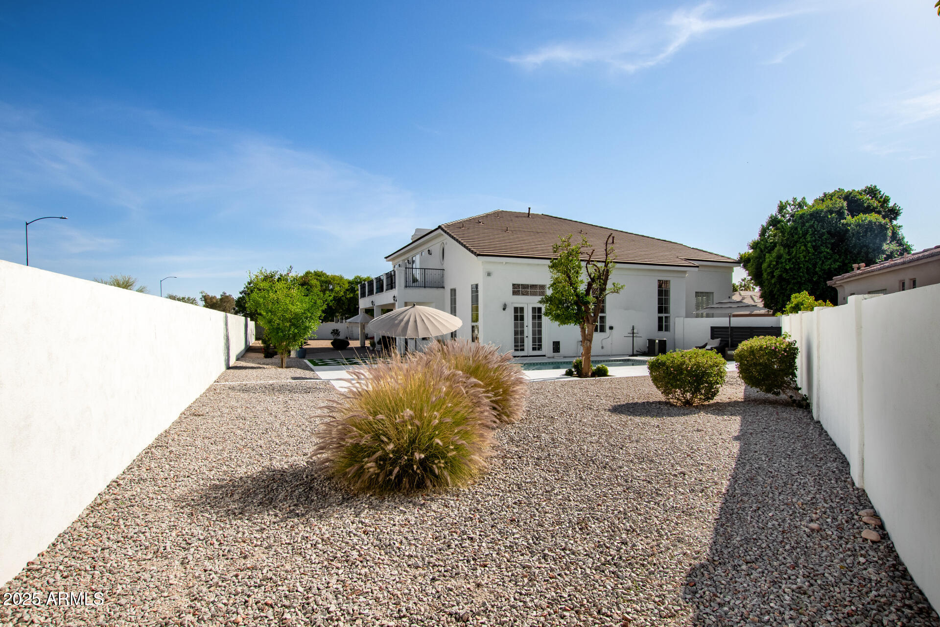 2625 N 24TH Street, 13