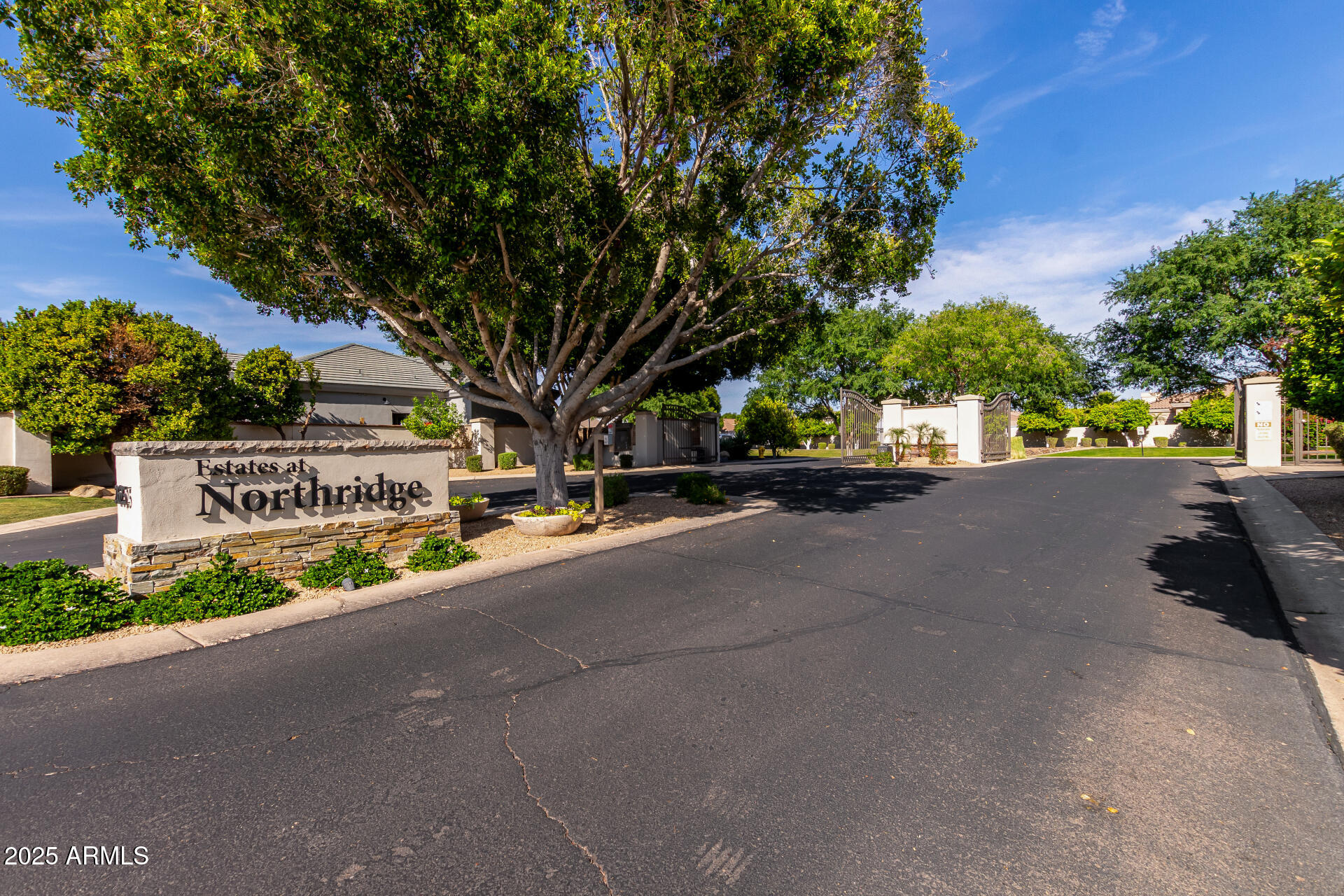 2625 N 24TH Street, 13