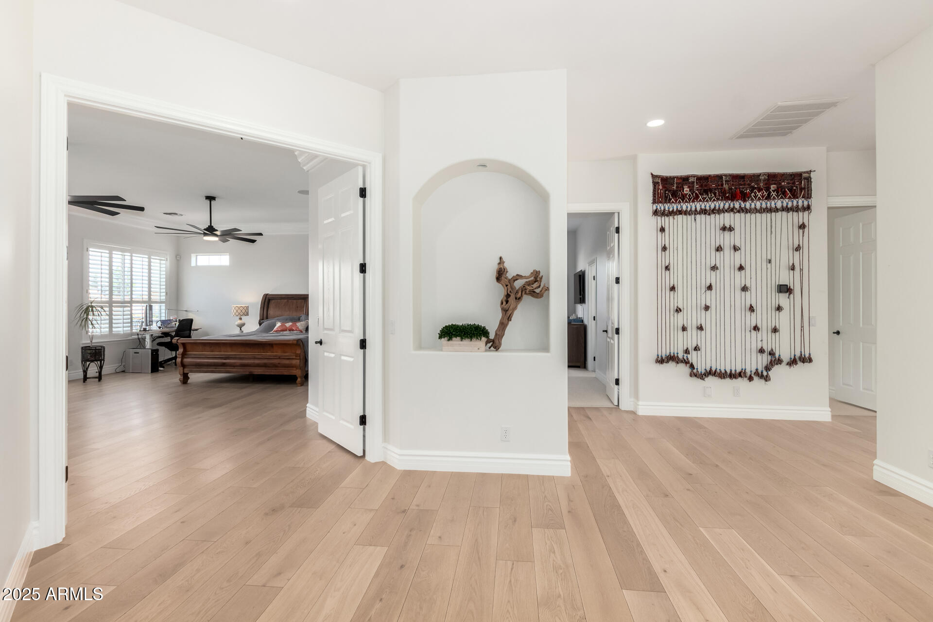 2625 N 24TH Street, 13