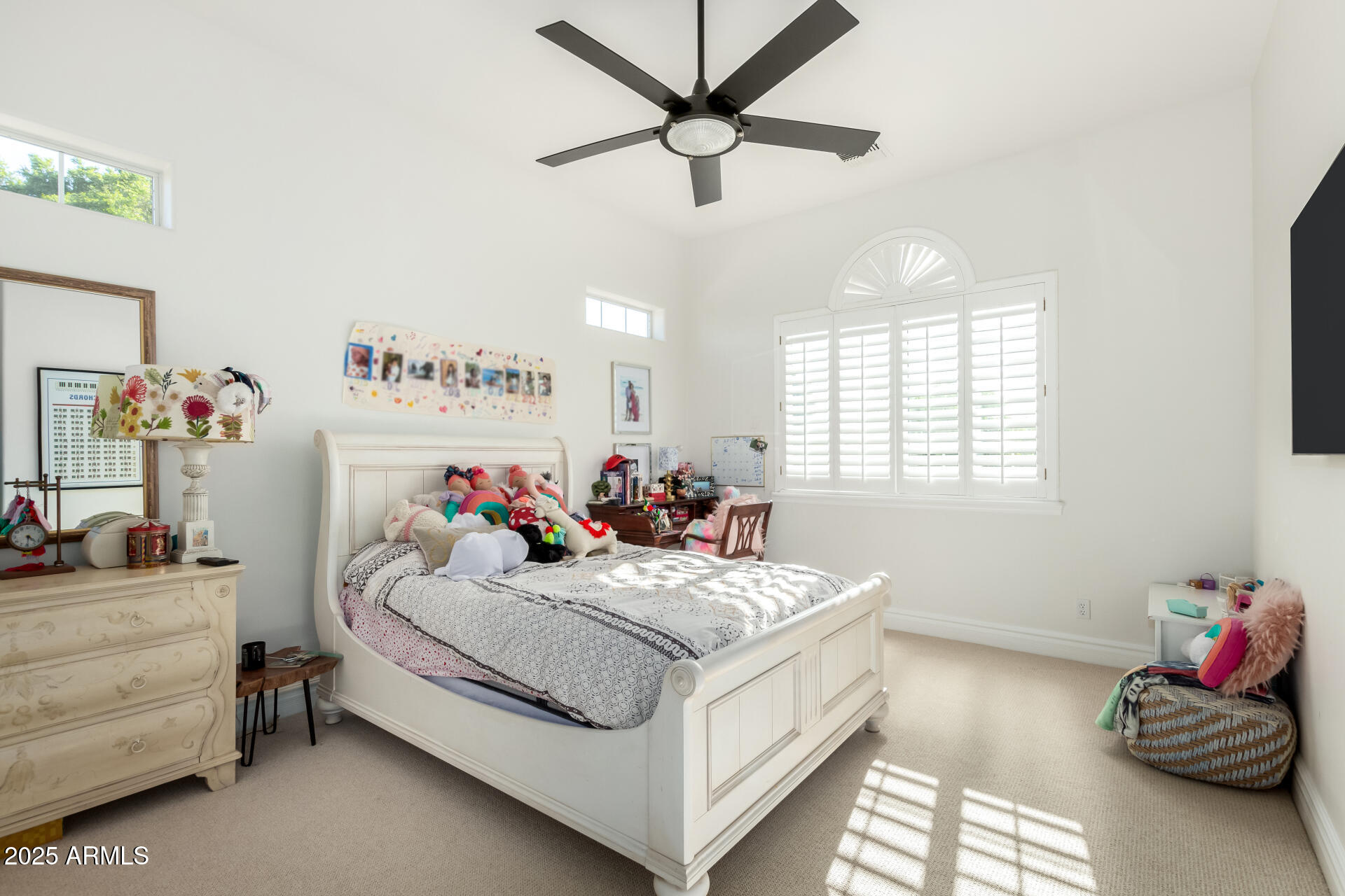 2625 N 24TH Street, 13