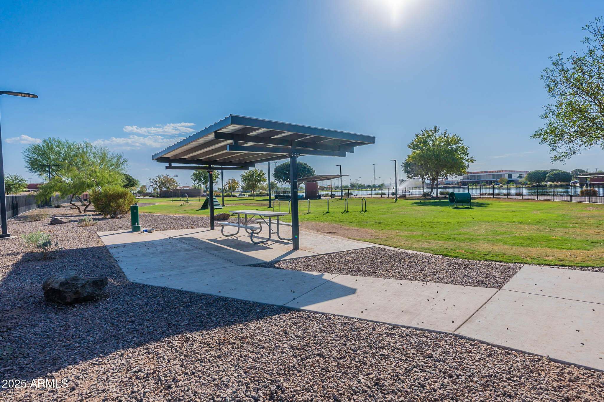 18525 N LARKSPUR Drive