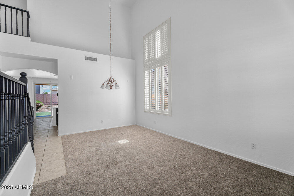 18525 N LARKSPUR Drive